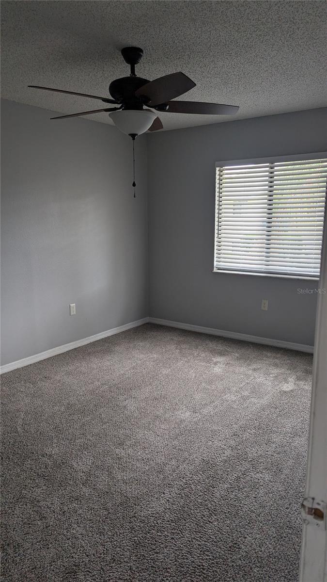 90 Hidden Lake Dr #144 Property Photo 20