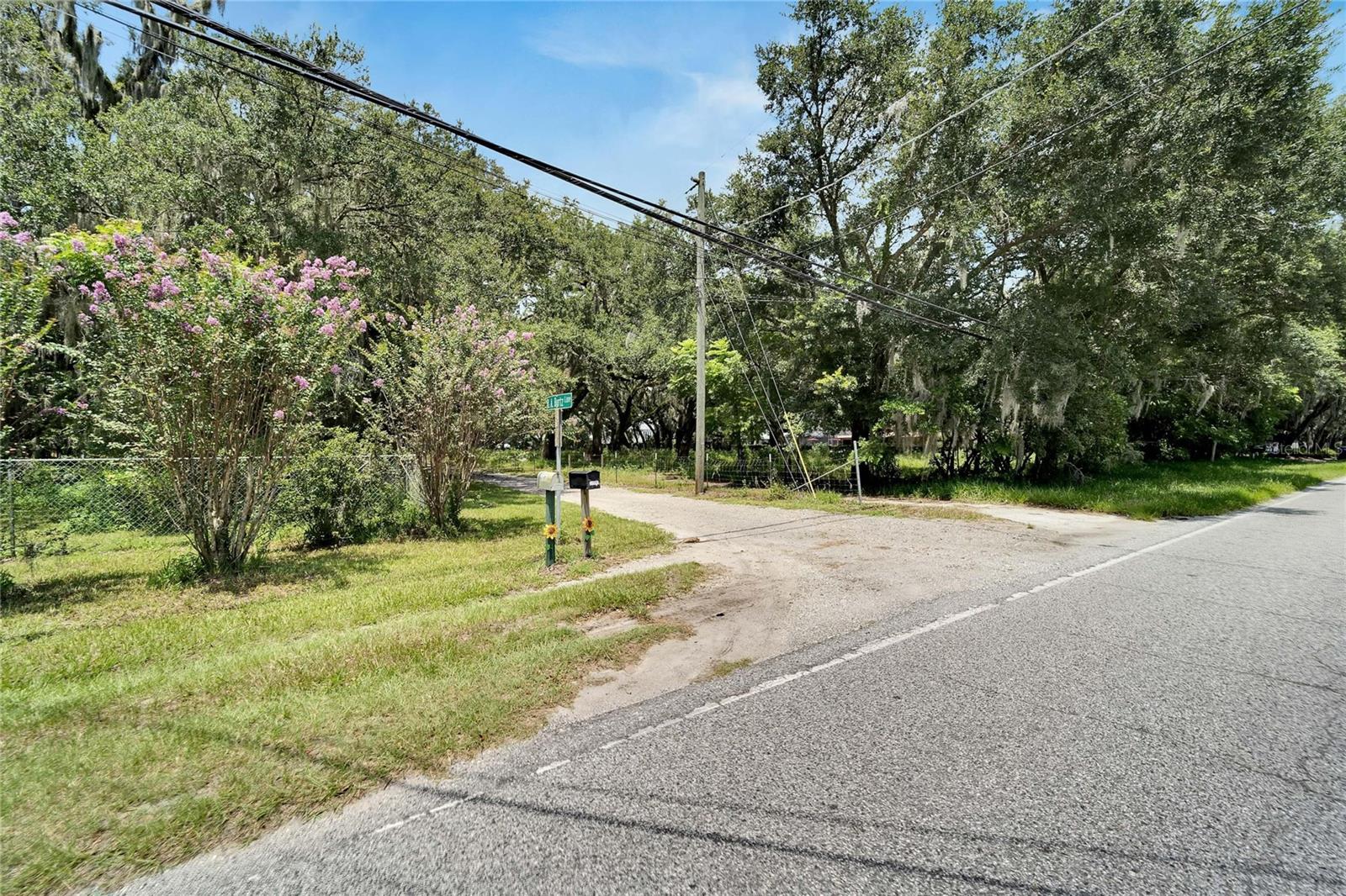 3003 N Wilder Rd Property Photo 37