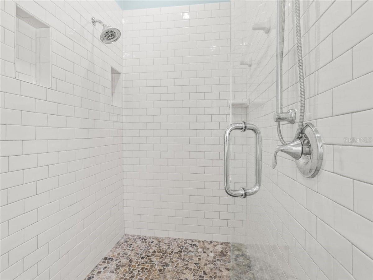 17906 Spencer Rd Property Photo 52