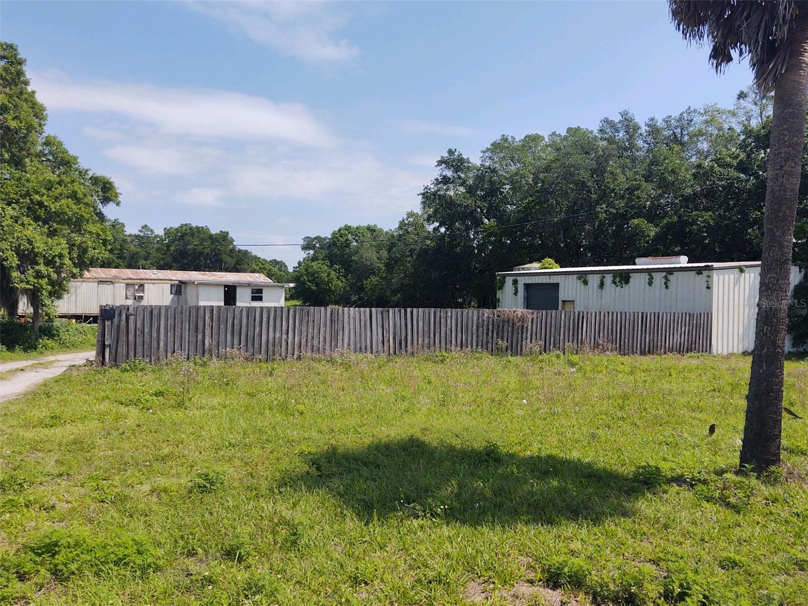 1712 E State Road 60 Property Photo 1