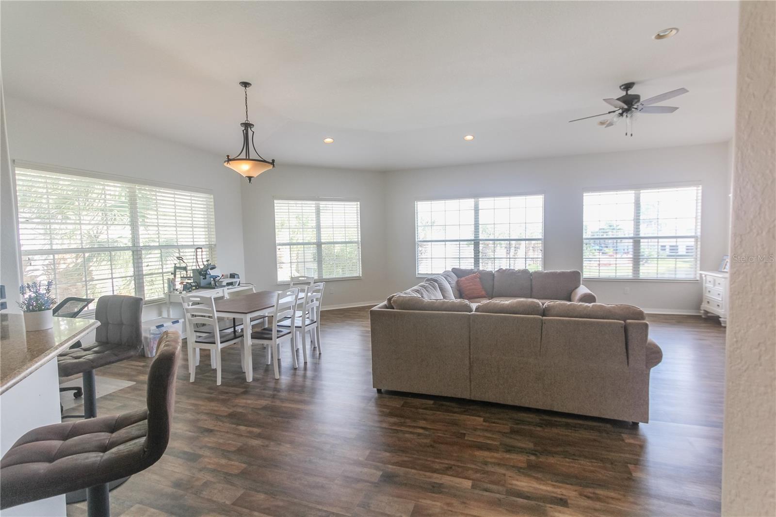 1708 Triano Cir #1708 Property Photo 11