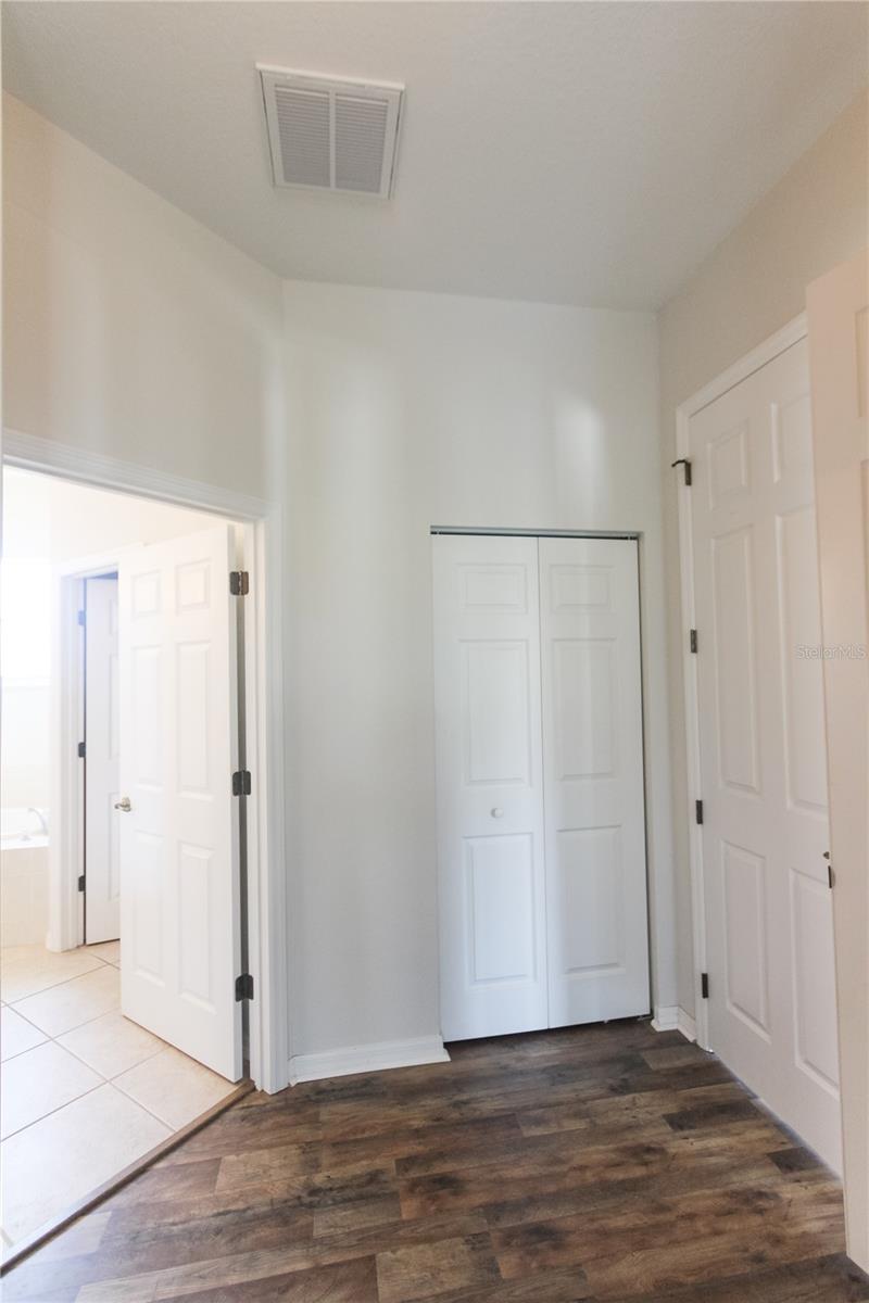 1708 Triano Cir #1708 Property Photo 33