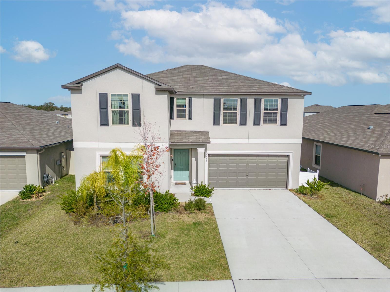 5462 Grays Harbor Ct Property Photo 1