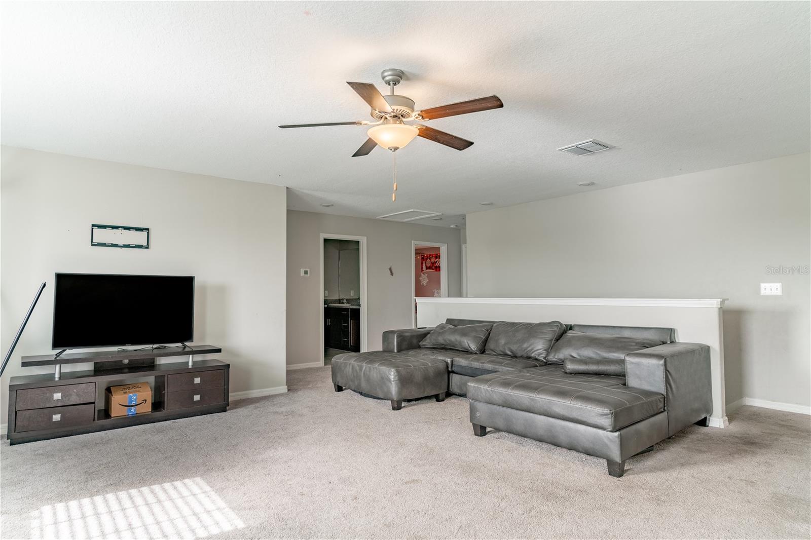 5462 Grays Harbor Ct Property Photo 30