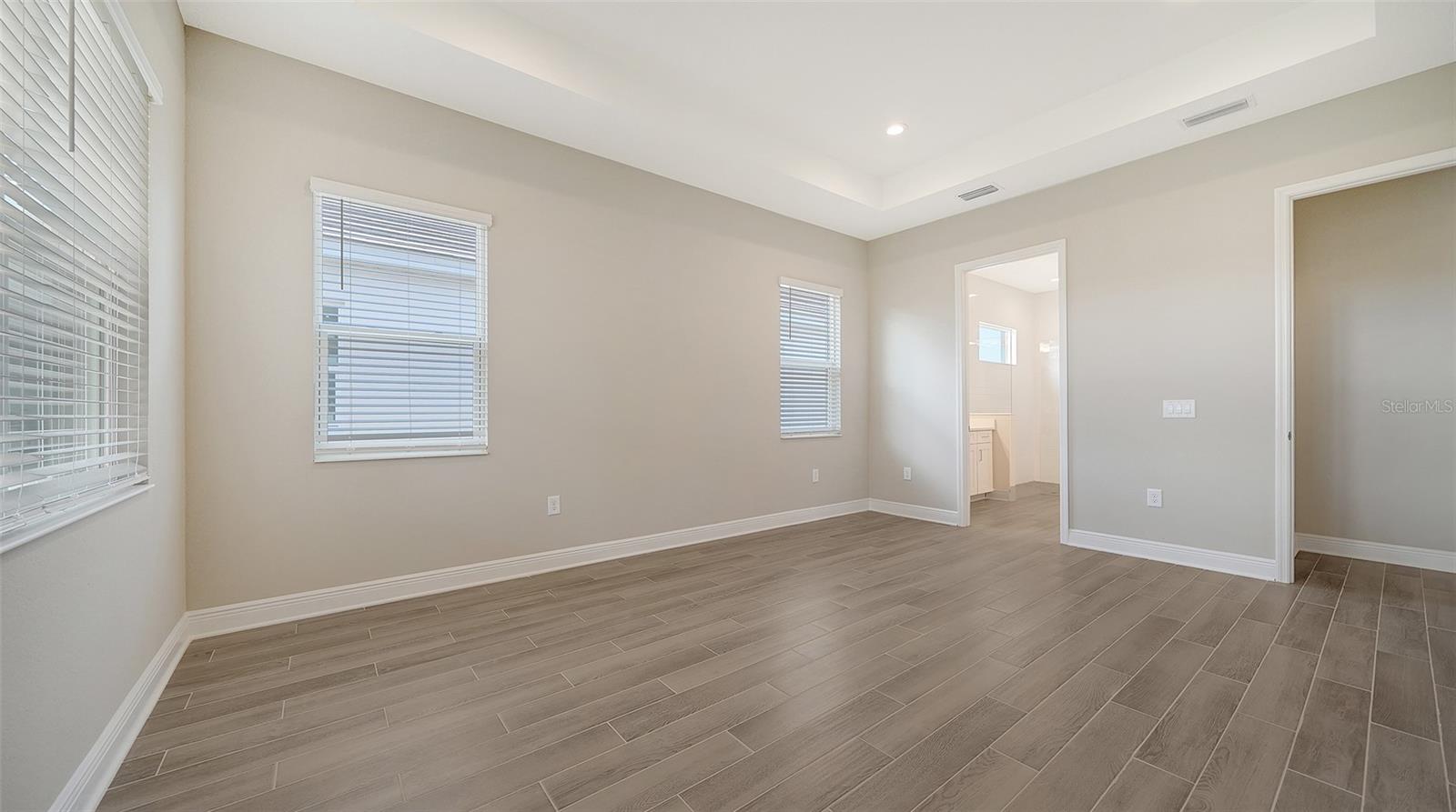 21297 Holmes Cir Property Photo 22
