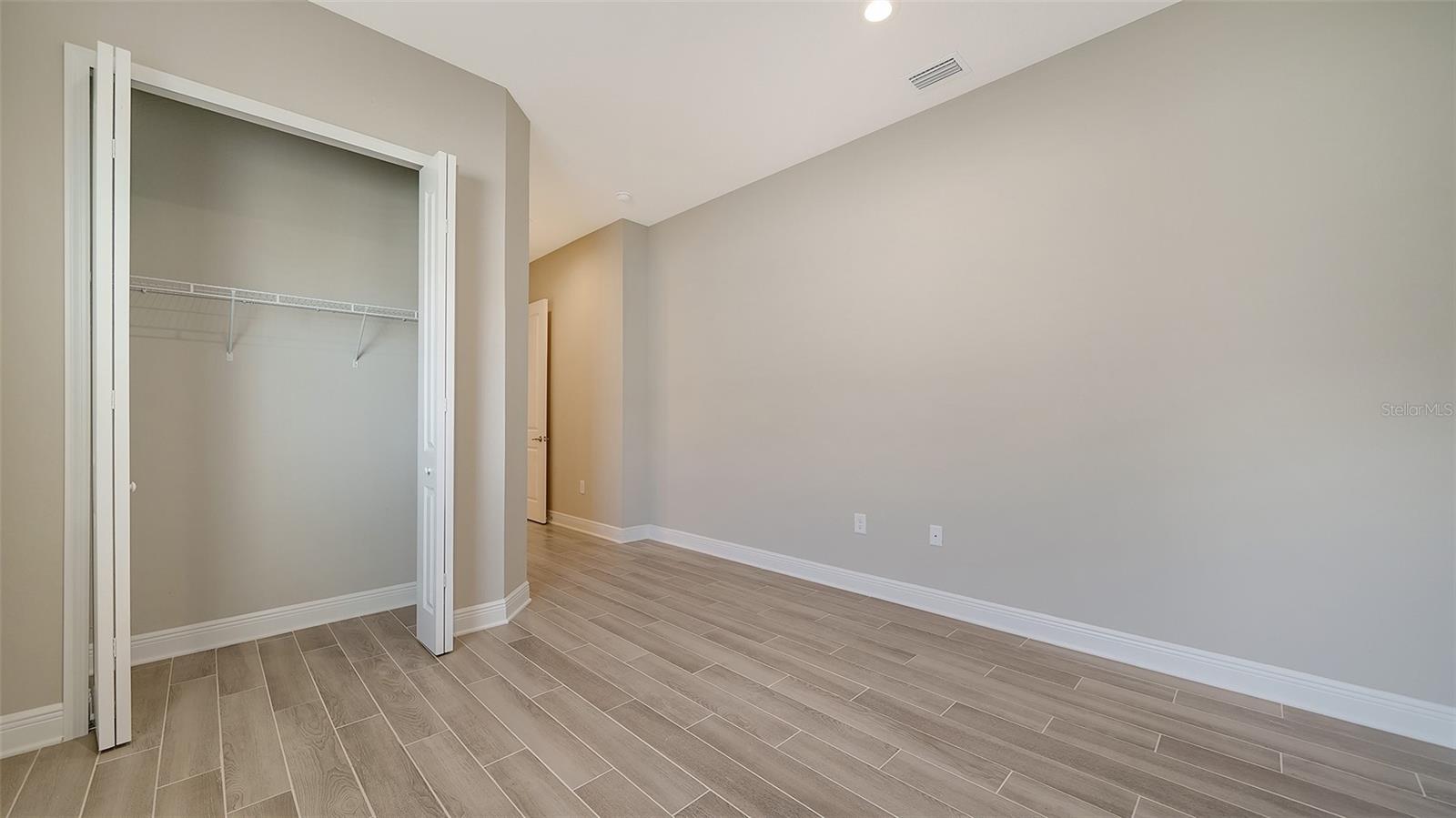 21297 Holmes Cir Property Photo 31