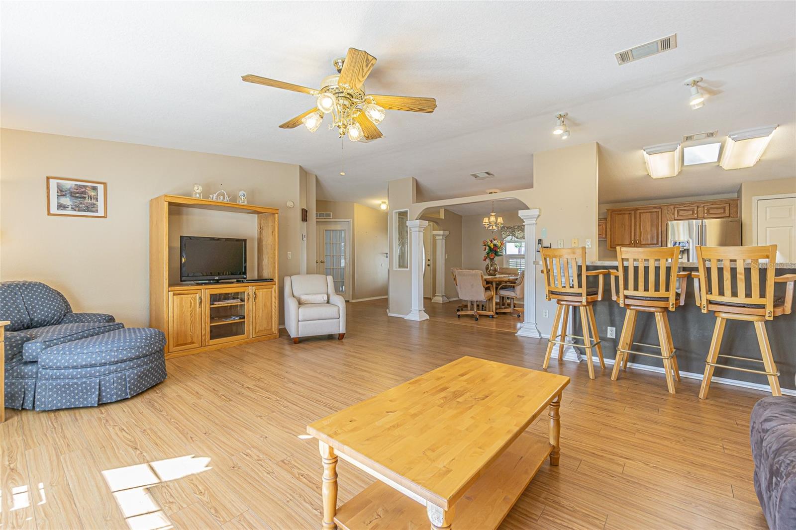 37532 New Horizons Blvd Property Photo 22