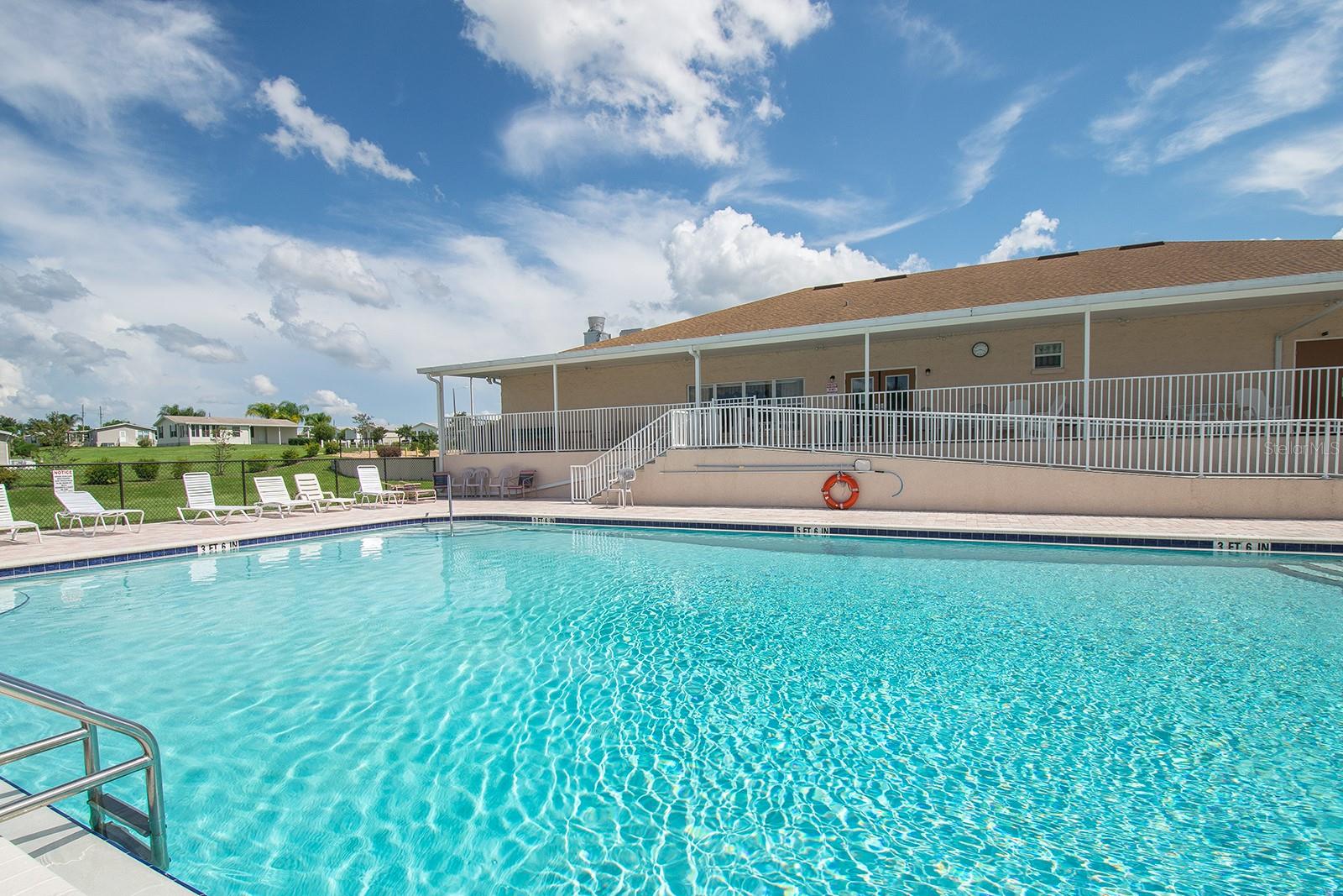 37532 New Horizons Blvd Property Photo 40