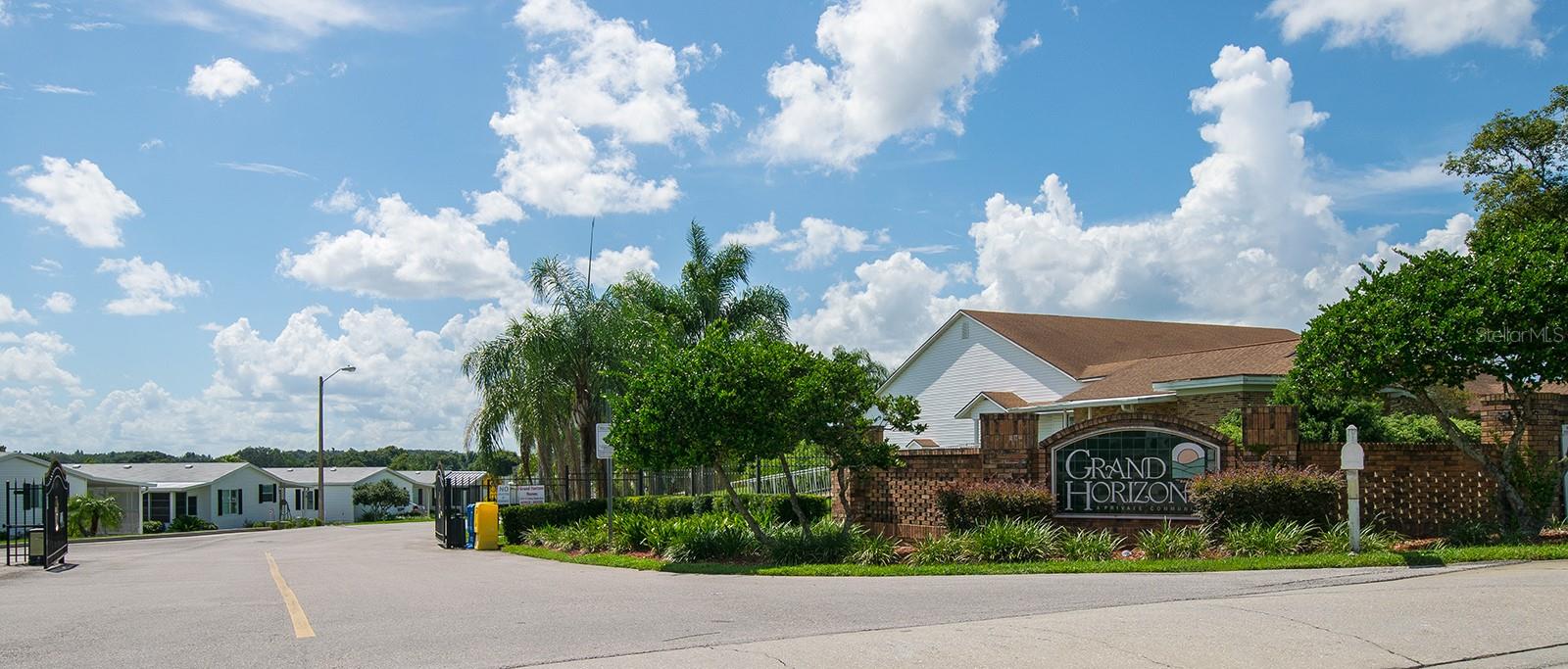 37532 New Horizons Blvd Property Photo 42