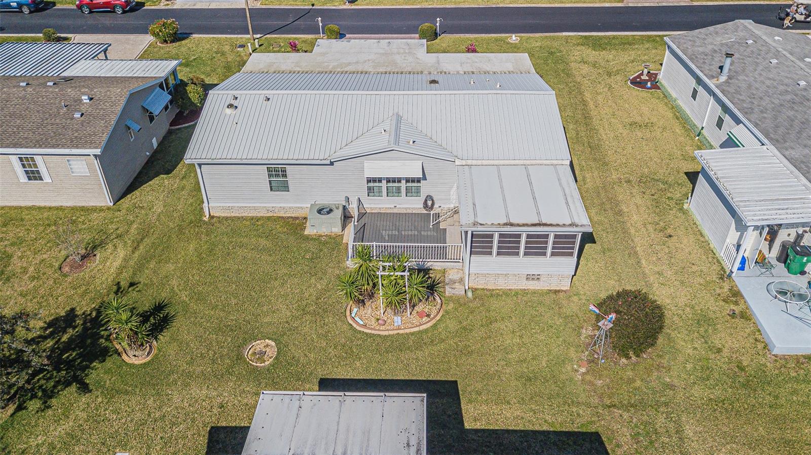 37532 New Horizons Blvd Property Photo 50