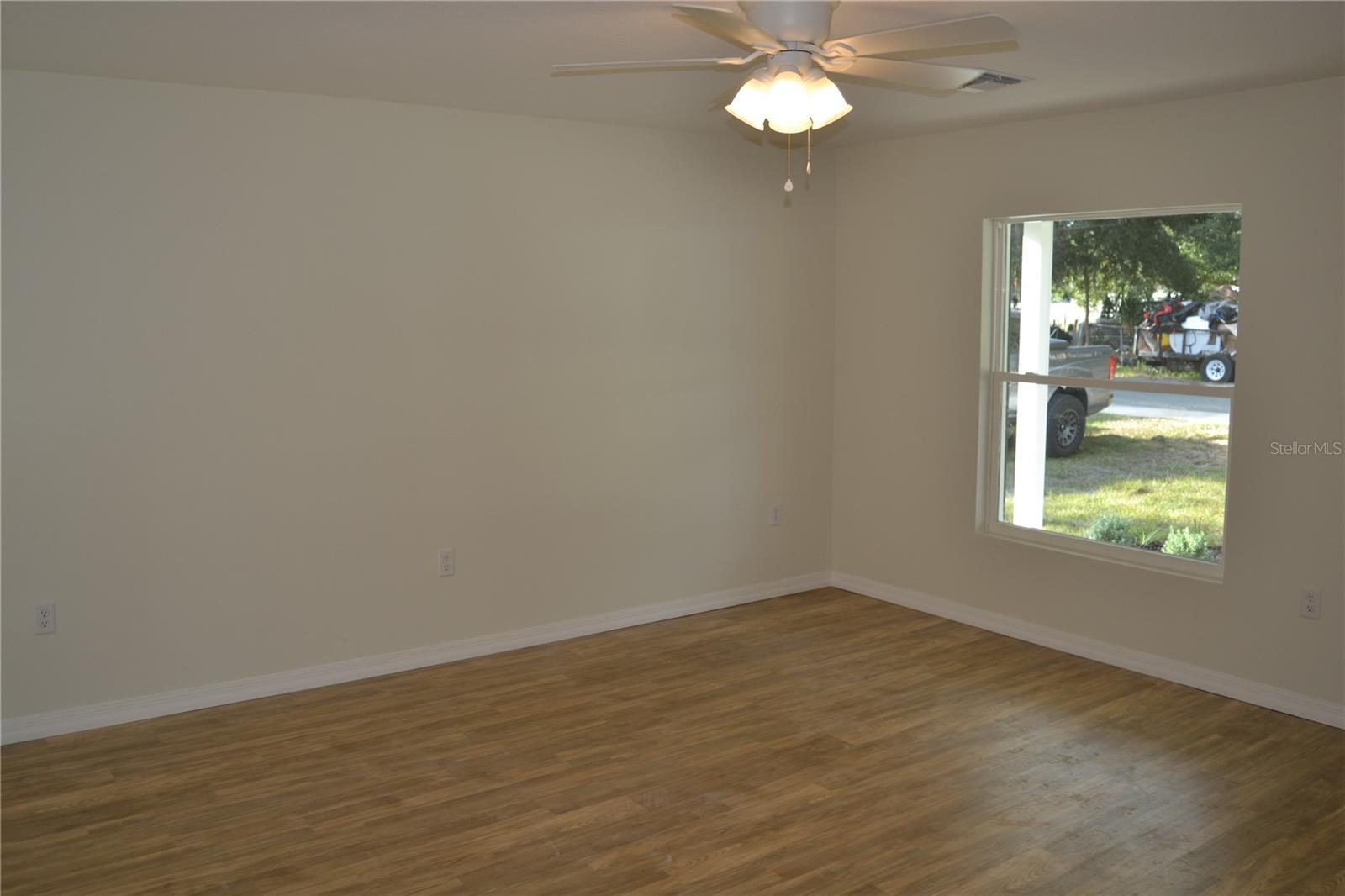 2847 Eaton Ave Property Photo 4