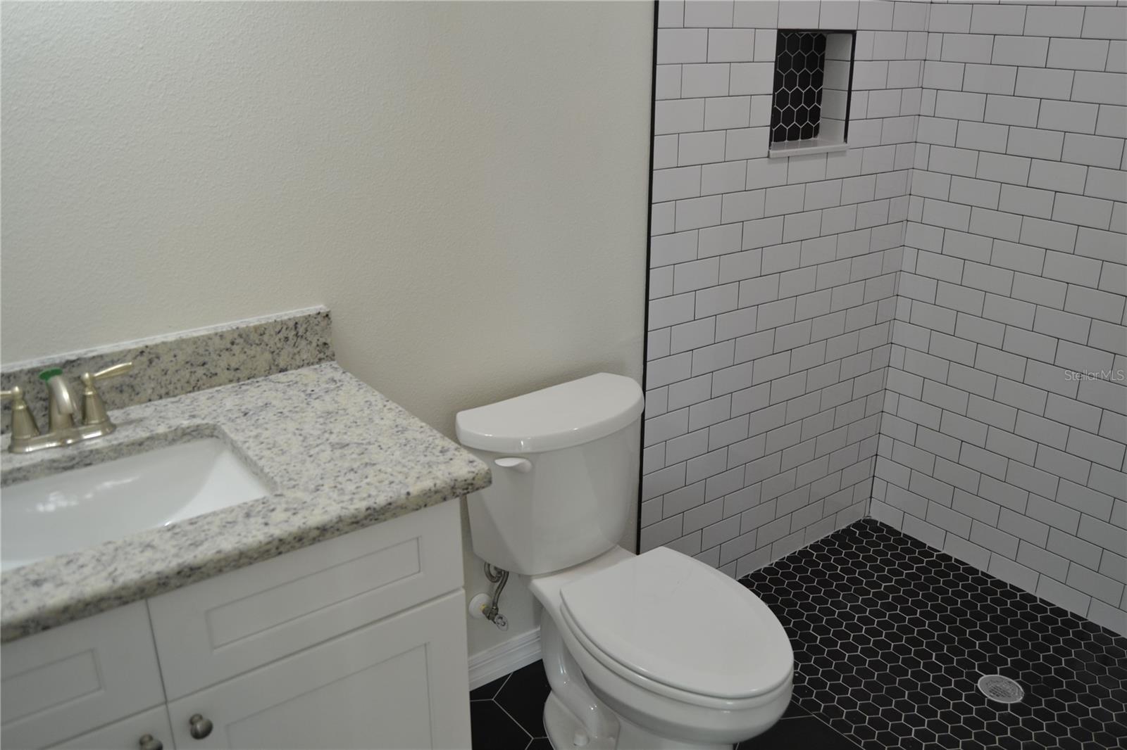 2847 Eaton Ave Property Photo 11