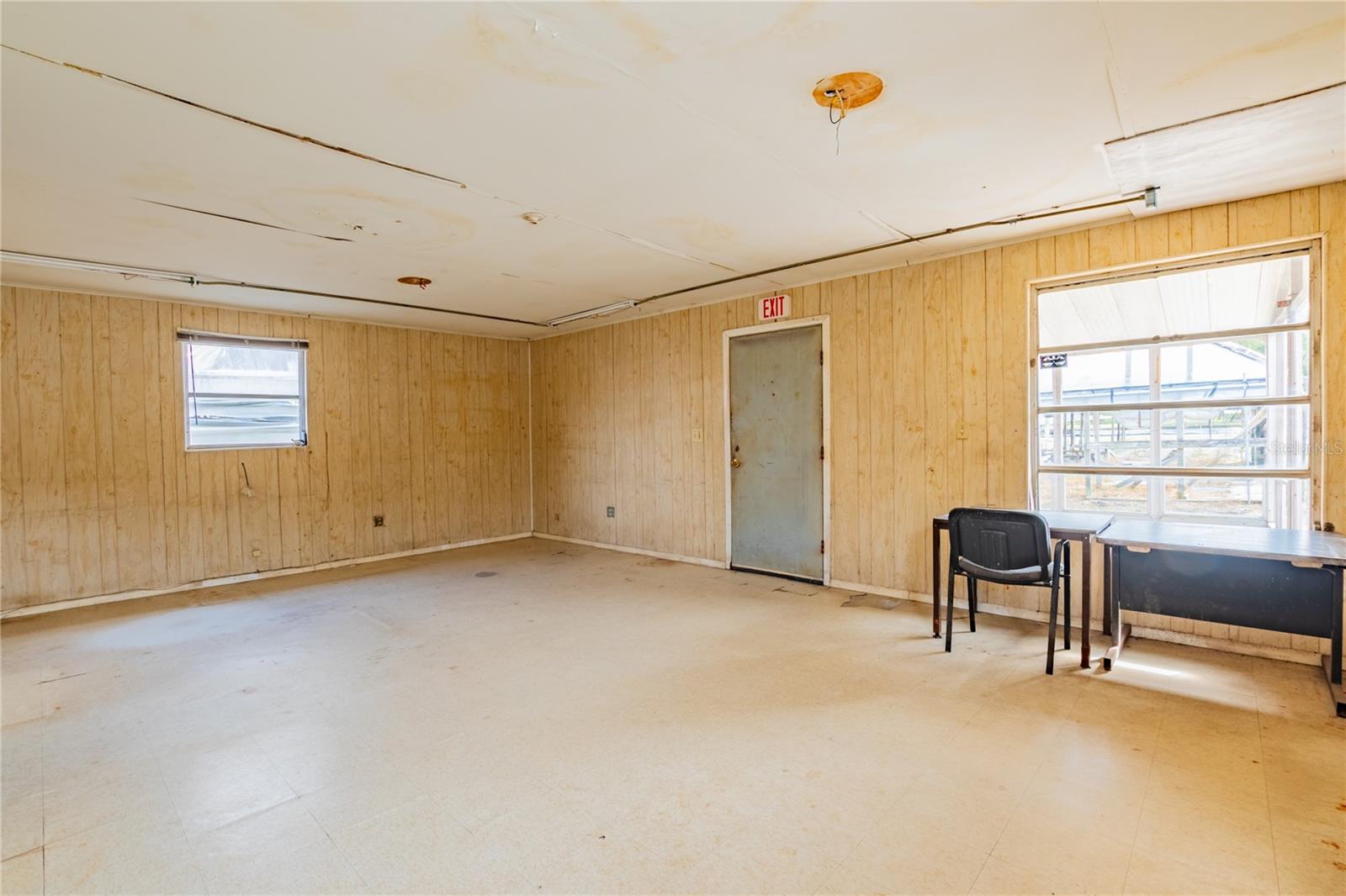 10521 County Road 579 Property Photo 14