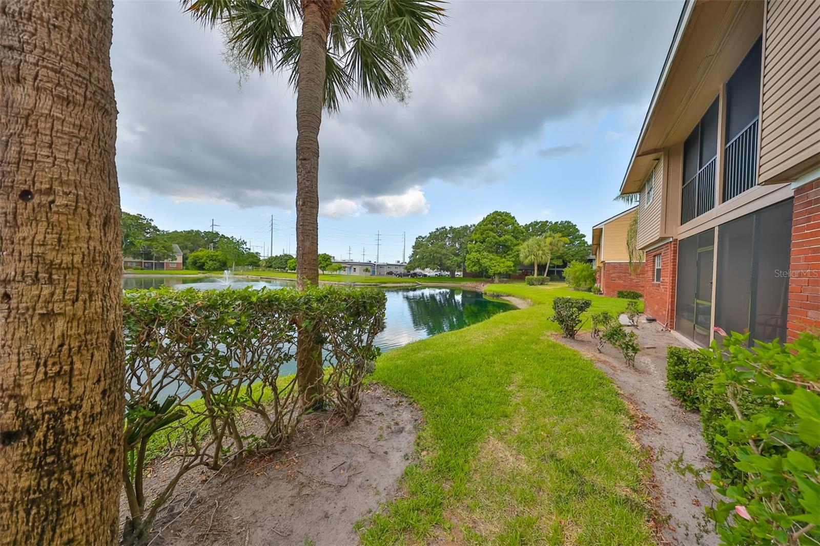 200 Country Club Dr #307 Property Photo 28