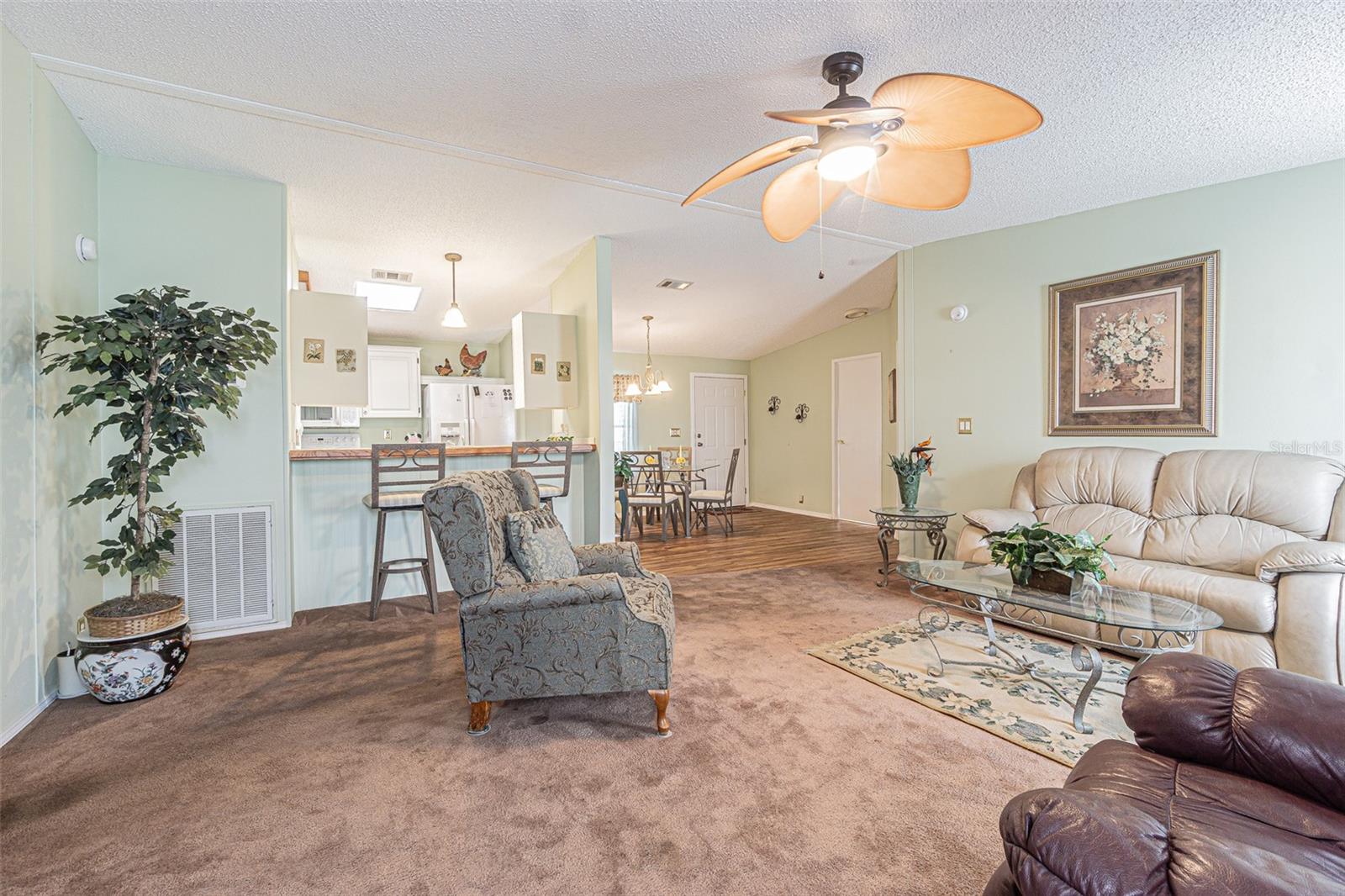 37607 Neukom Ave Property Photo 17