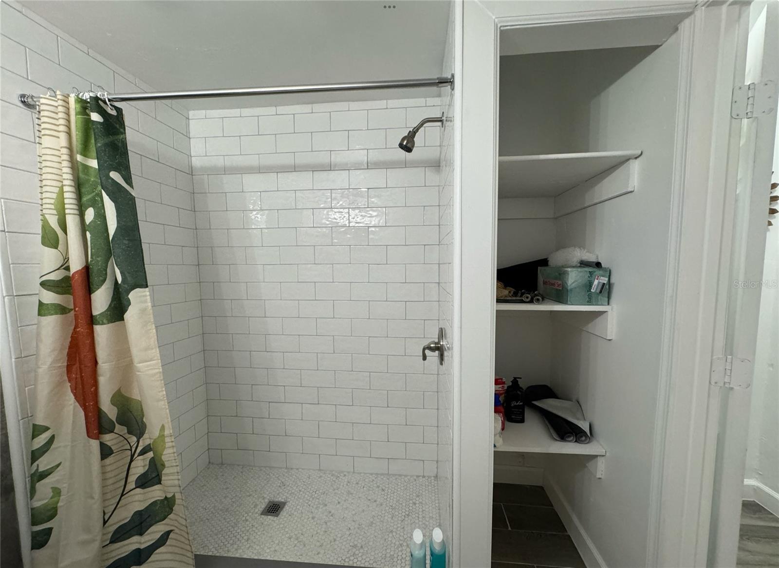 609 W Azeele St #1 Property Photo 14