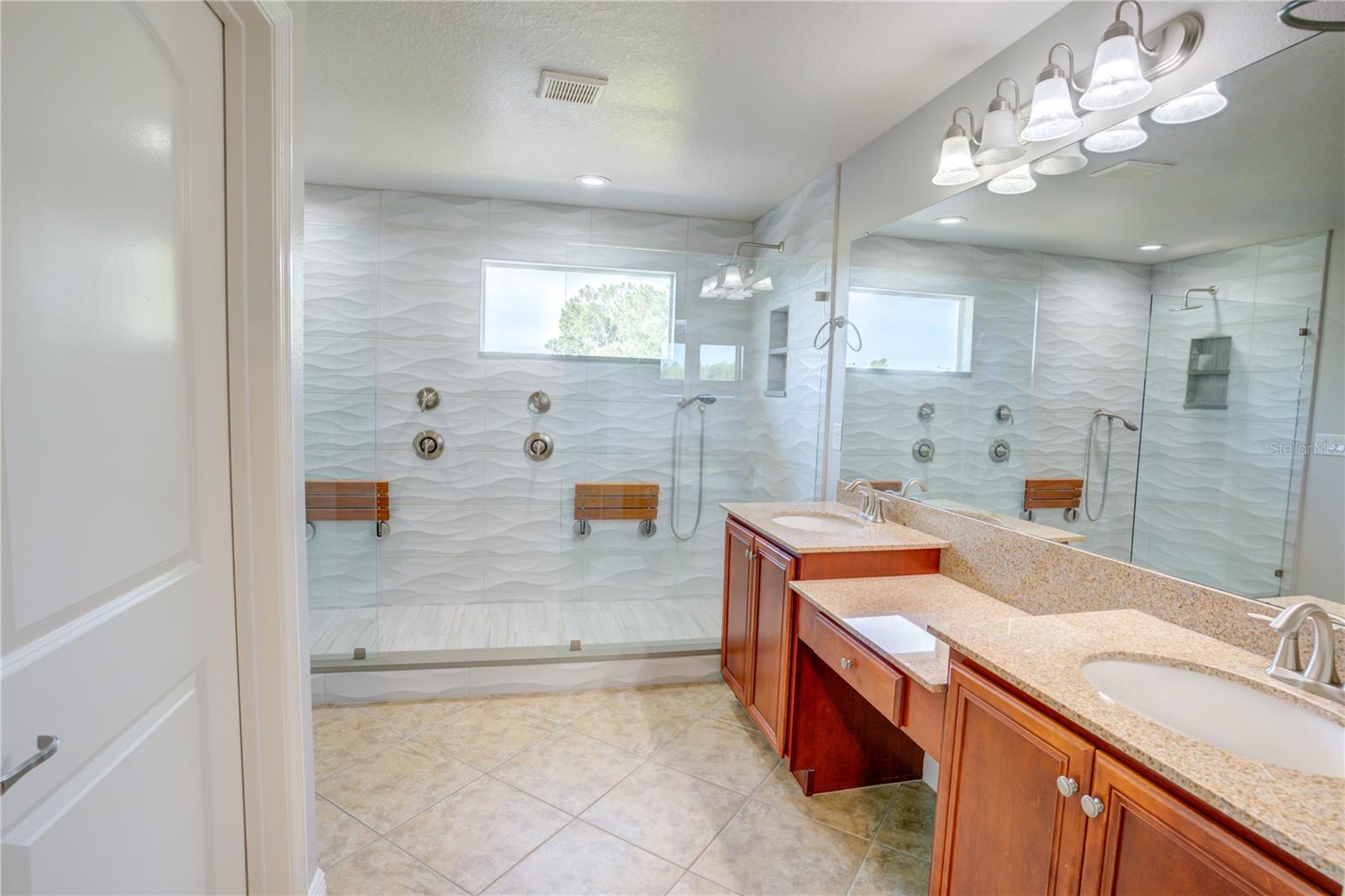 3831 Evergreen Oaks Dr Property Photo 32