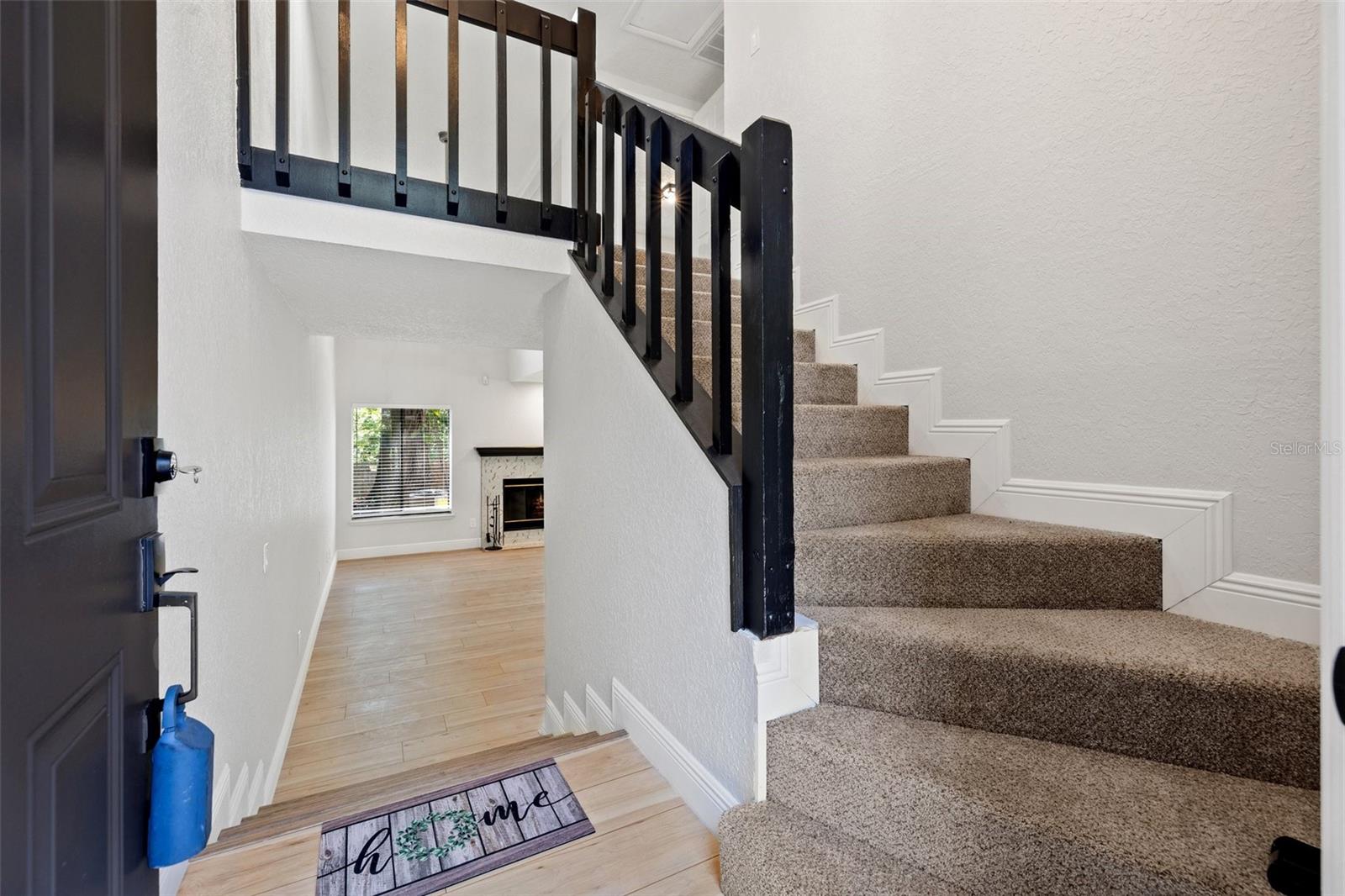 12411 Titus Ct #12411 Property Photo 2
