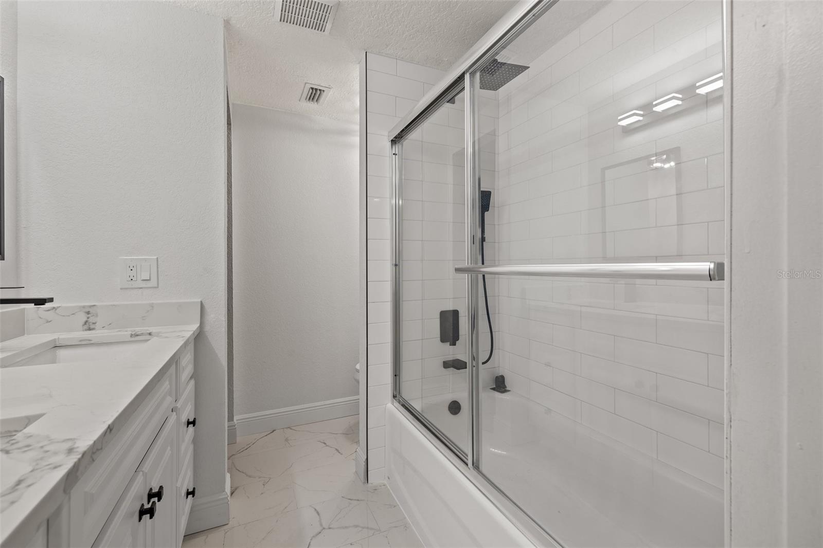 12411 Titus Ct #12411 Property Photo 15