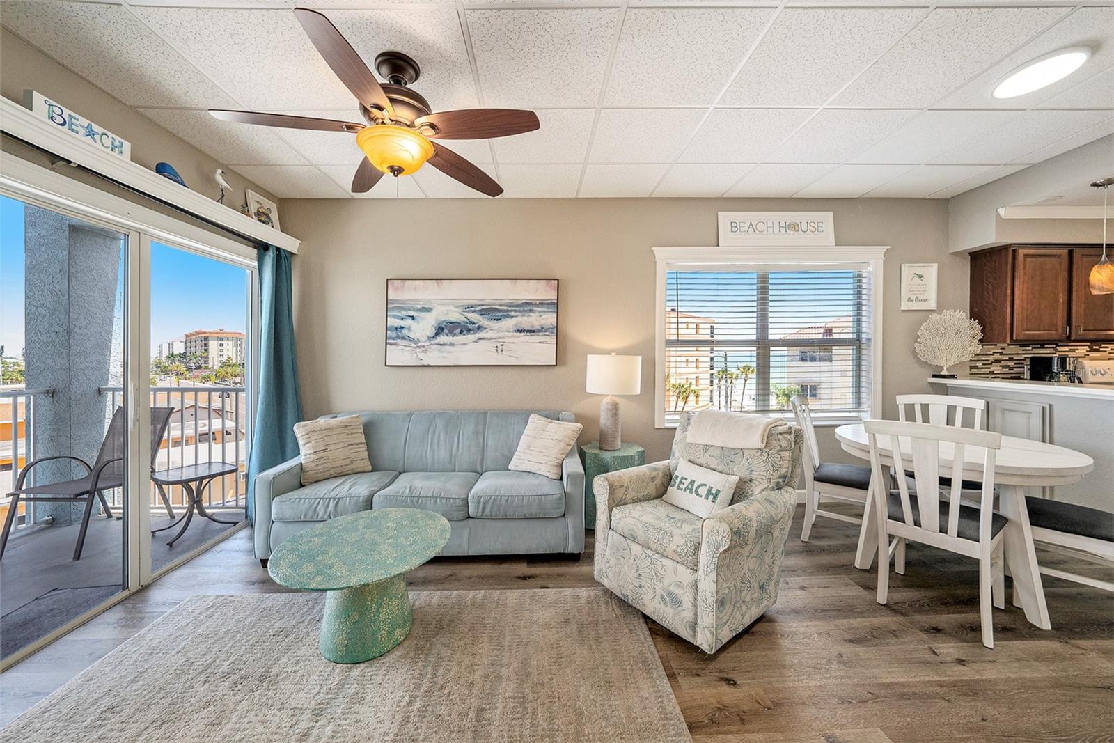 13999 Gulf Blvd #406 Property Photo 5