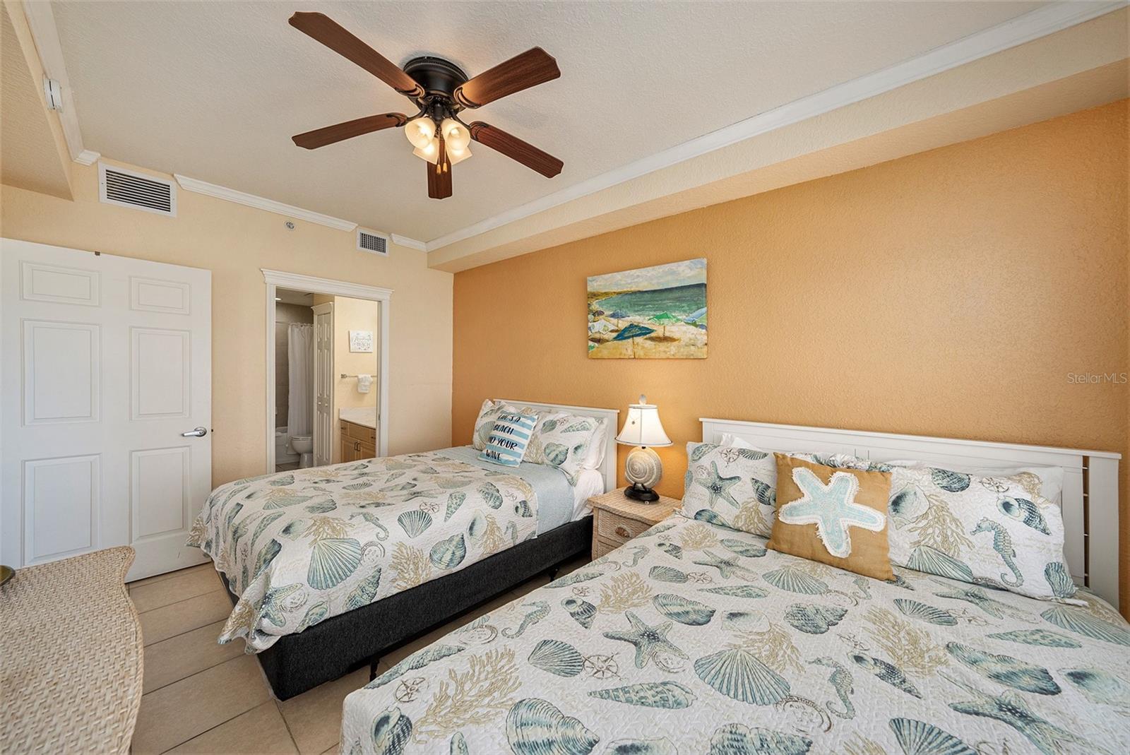 13999 Gulf Blvd #406 Property Photo 18