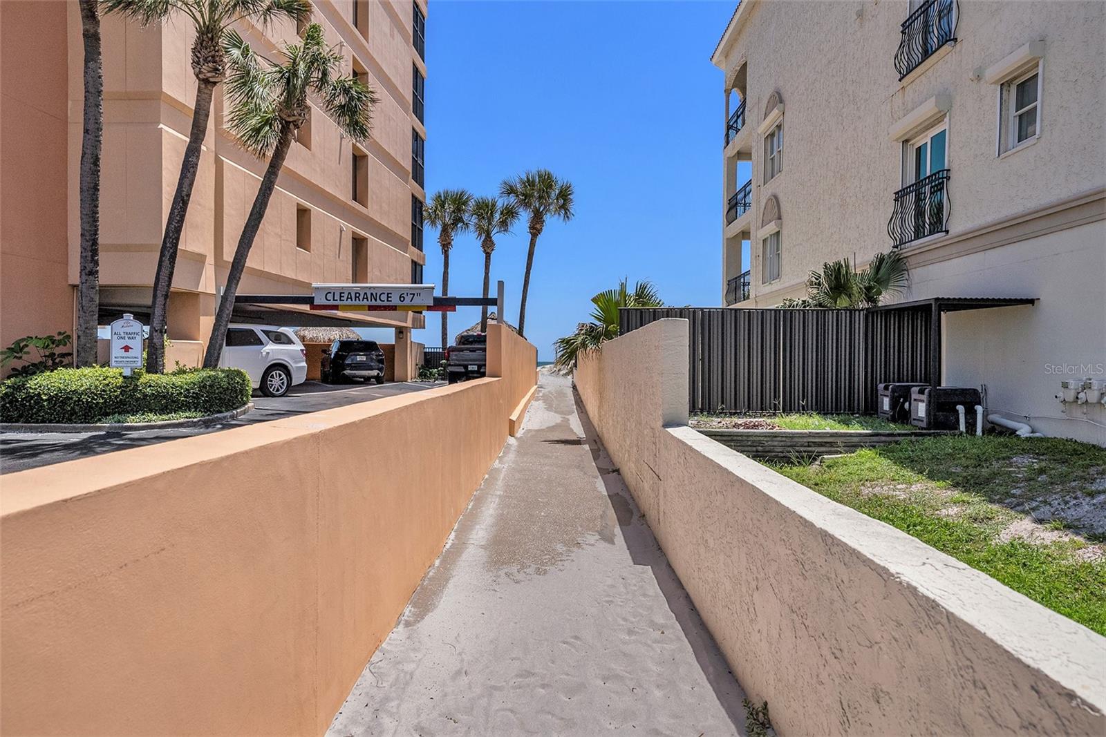 13999 Gulf Blvd #406 Property Photo 23