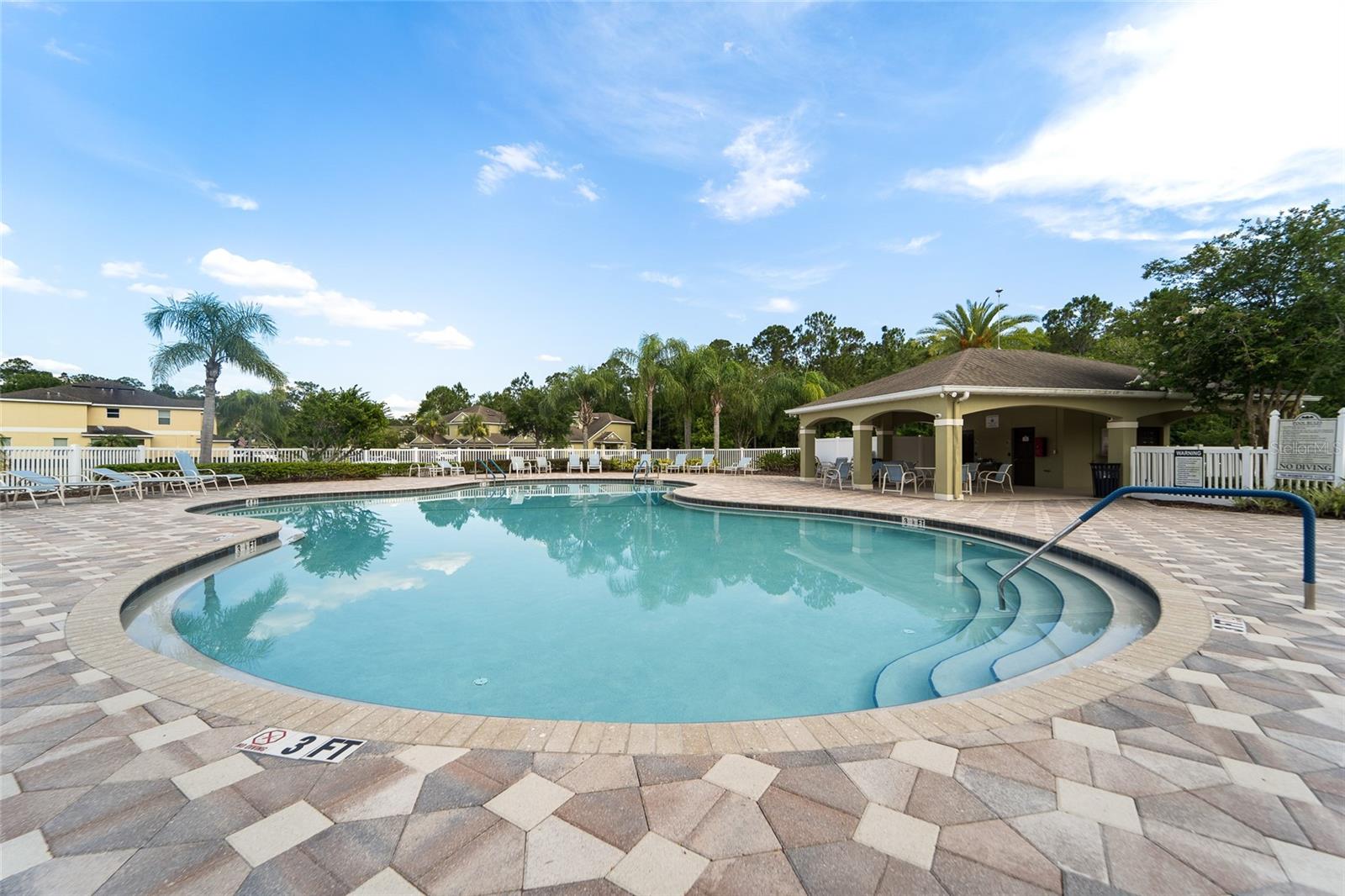 8545 Trail Wind Dr Property Photo 4