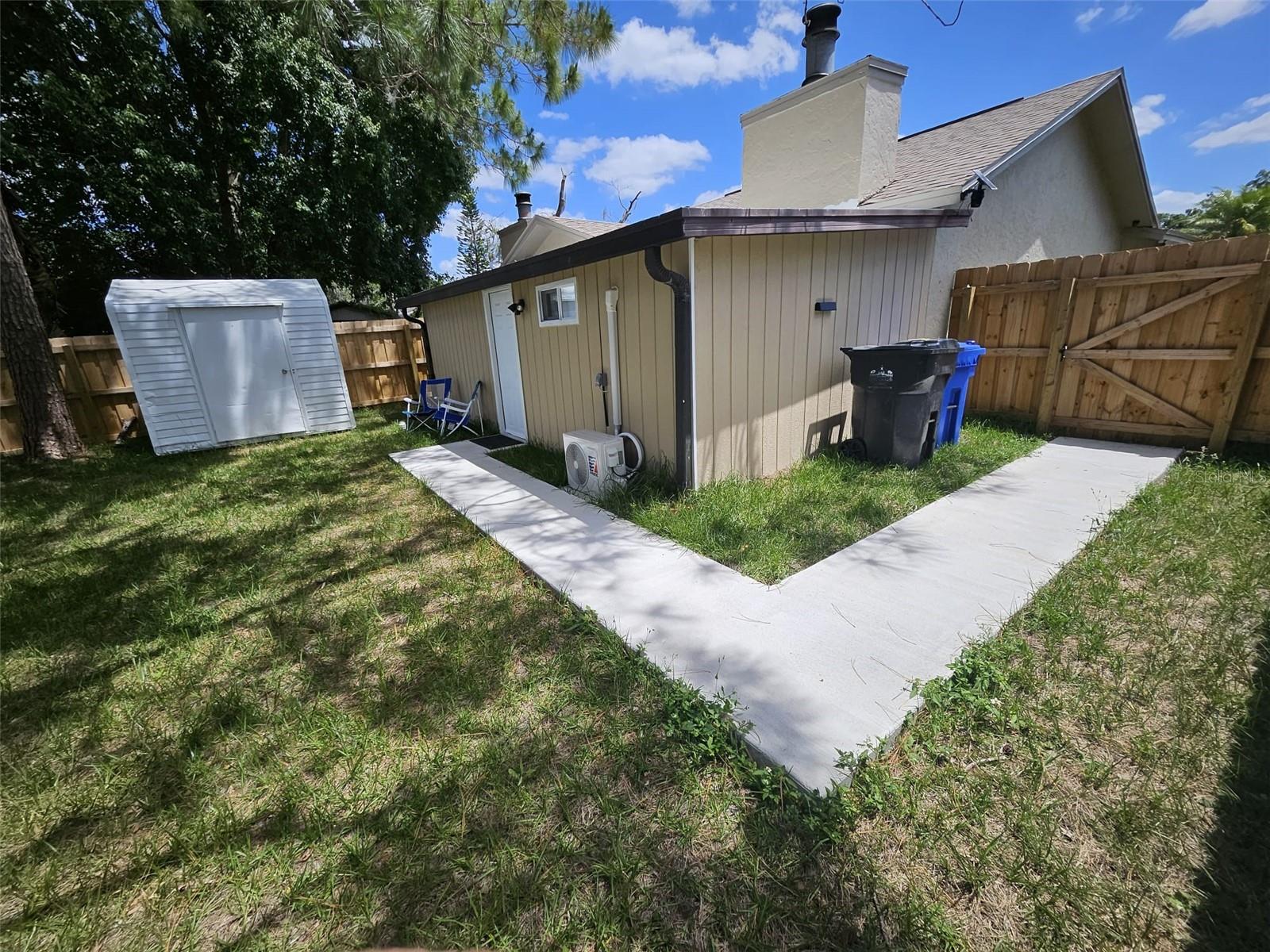 13042 Leverington St Property Photo 30