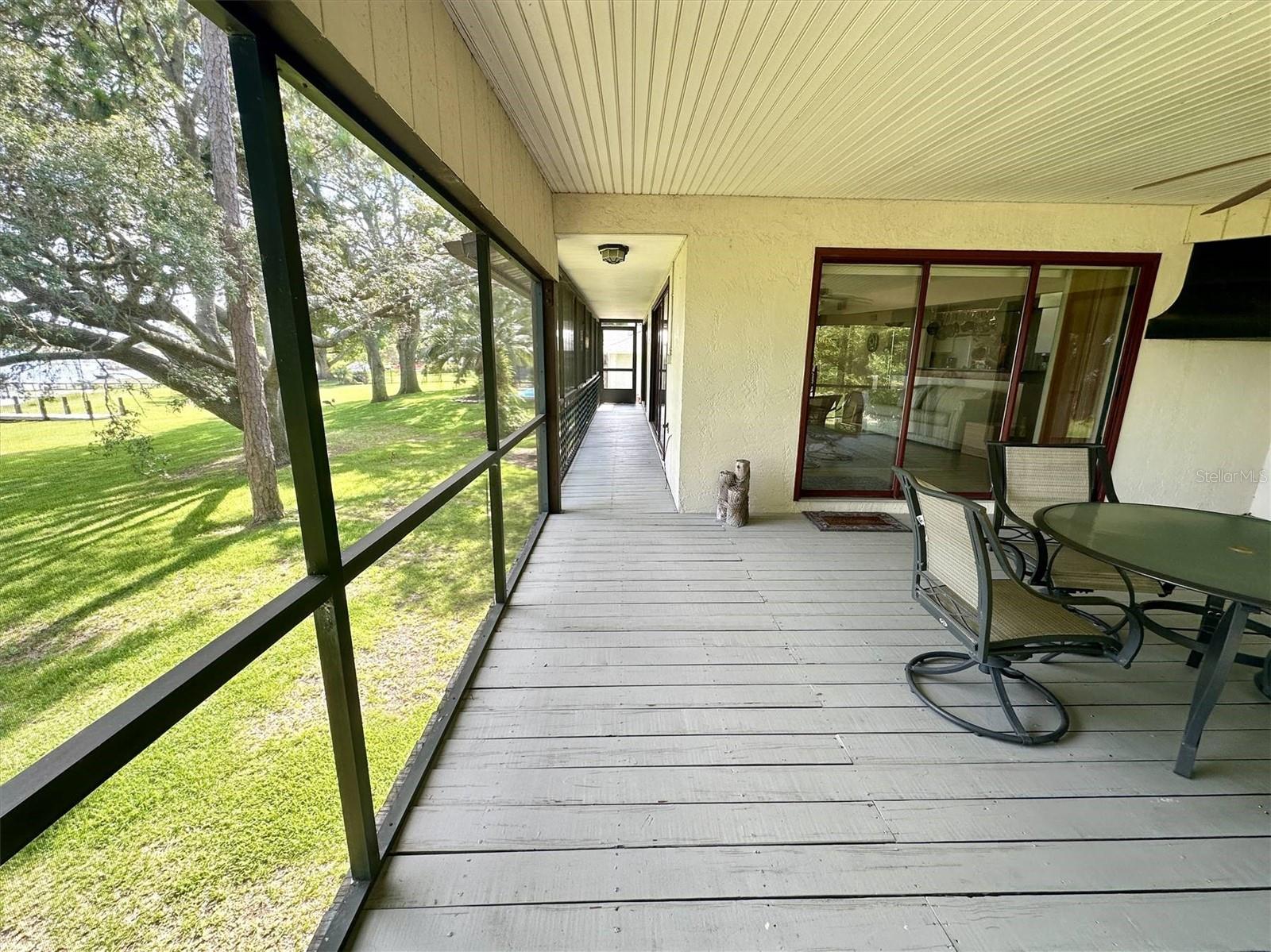 925 W Lake Damon Dr Property Photo 17