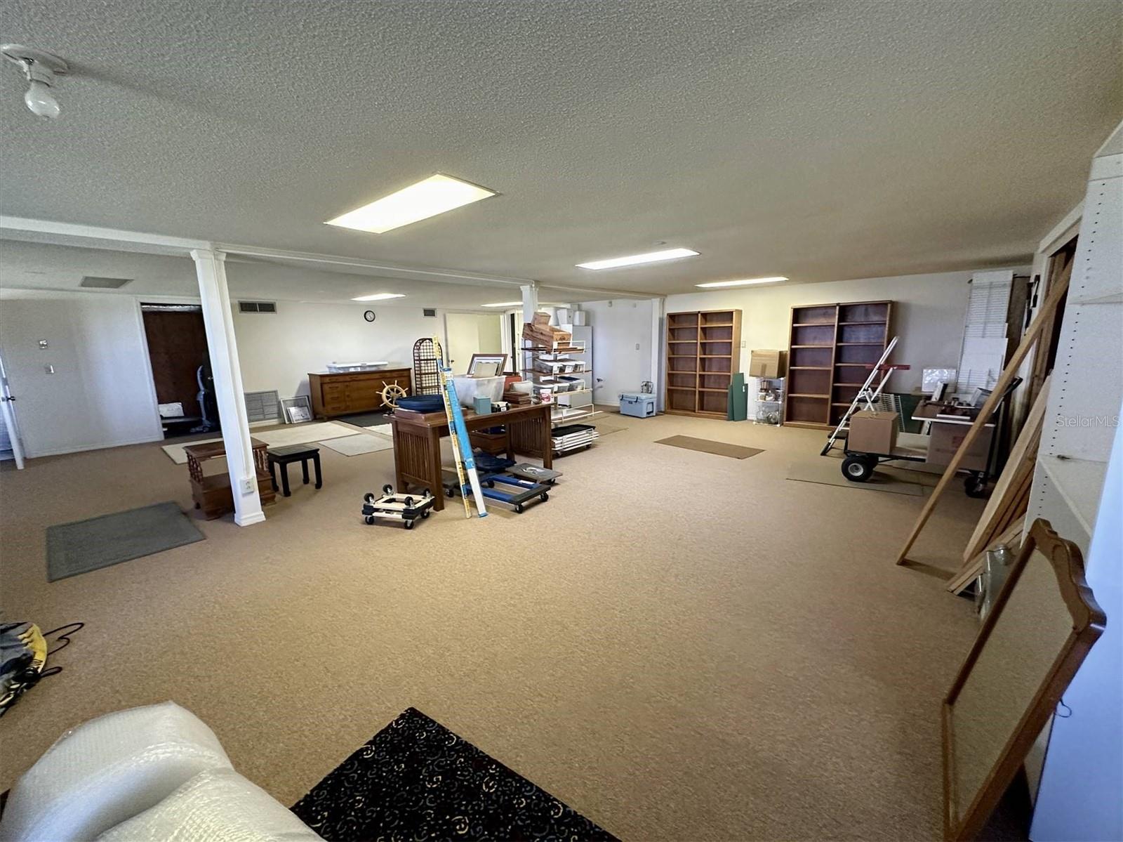925 W Lake Damon Dr Property Photo 39