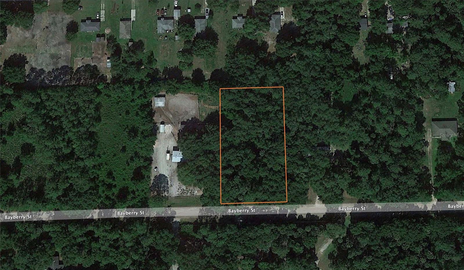 2198 Bayberry St Property Photo 1