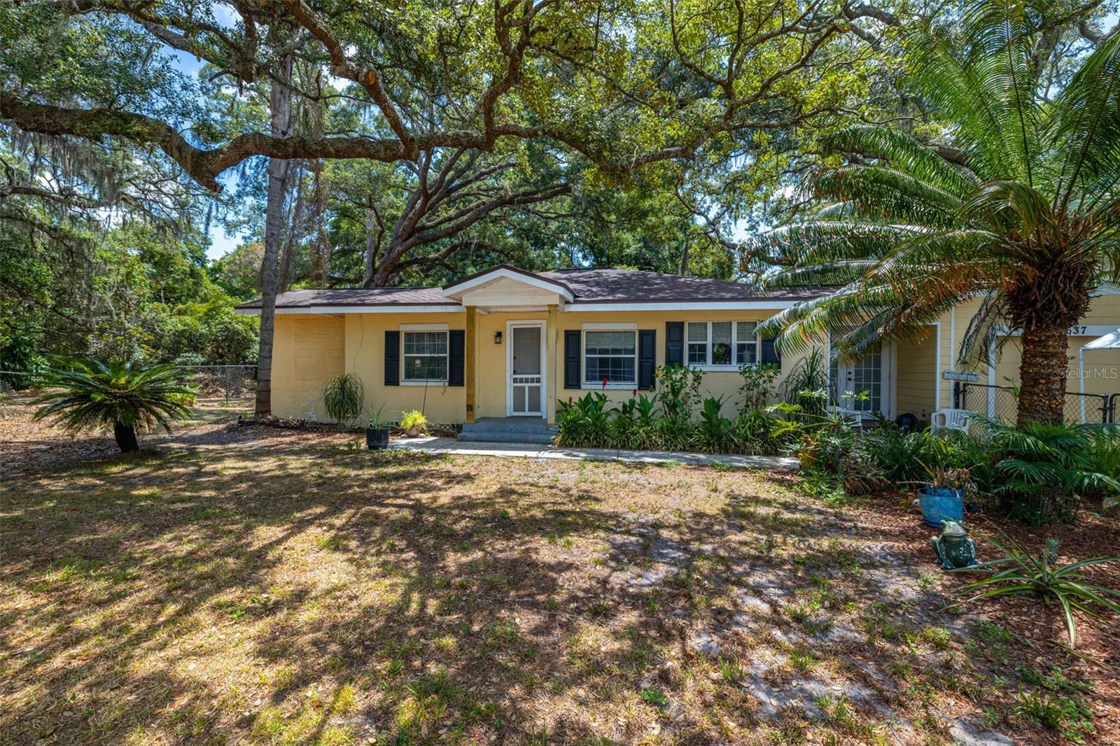 16637 Livingston Ave Property Photo 1
