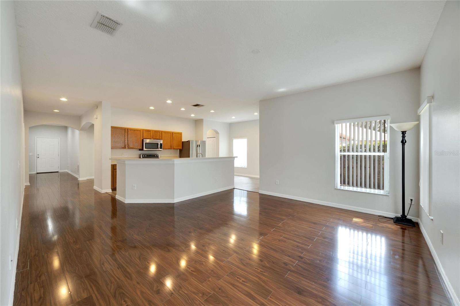 803 Parsons Pointe St Property Photo 10