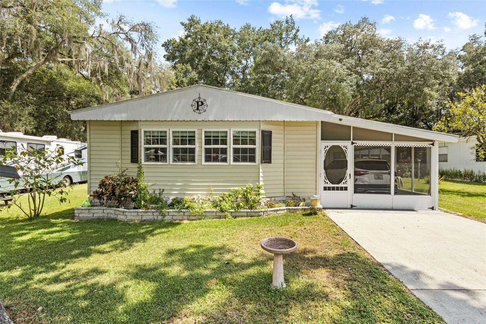 38025 Avion Dr Property Photo 1