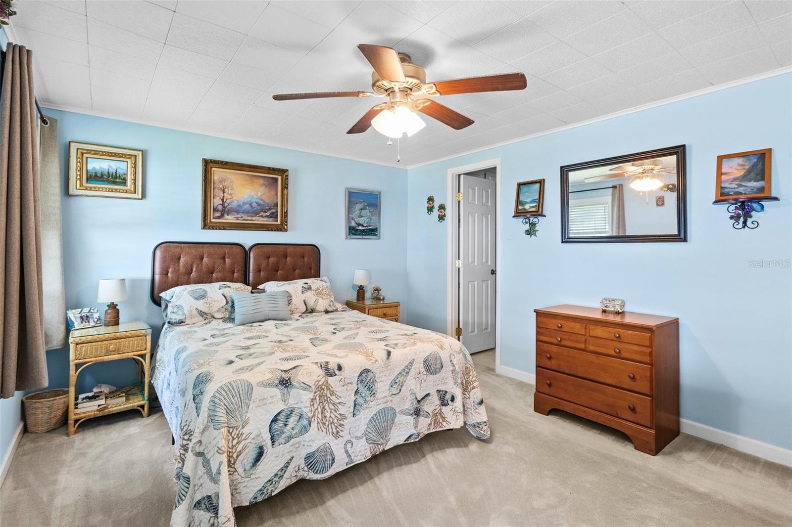 38025 Avion Dr Property Photo 11