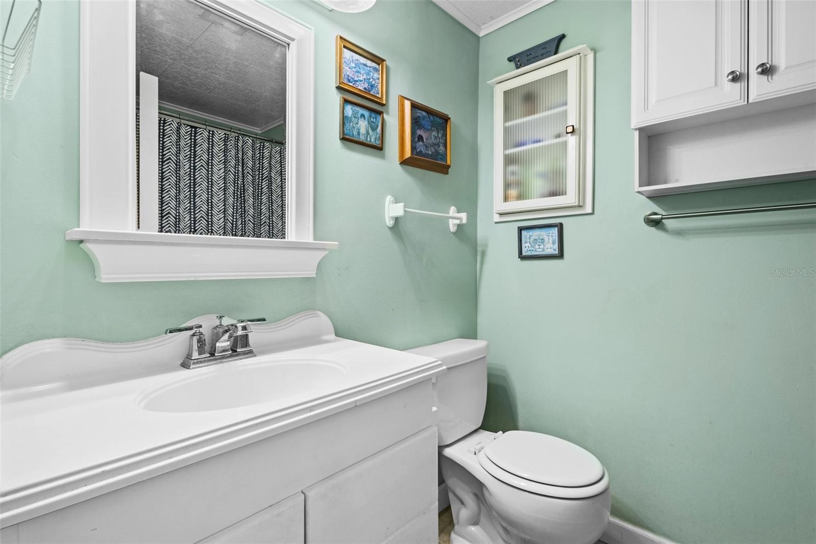 38025 Avion Dr Property Photo 13