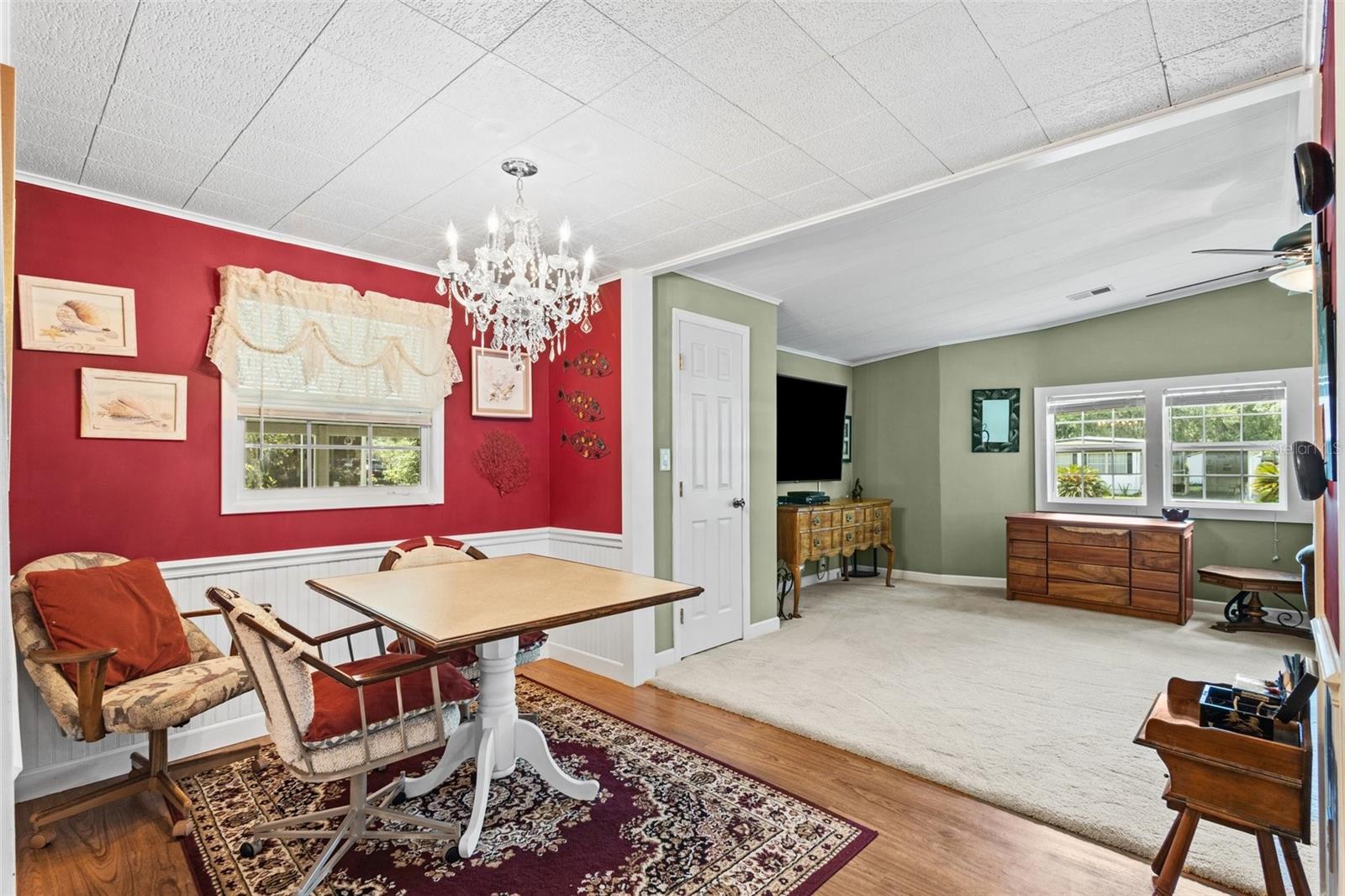 38025 Avion Dr Property Photo 14