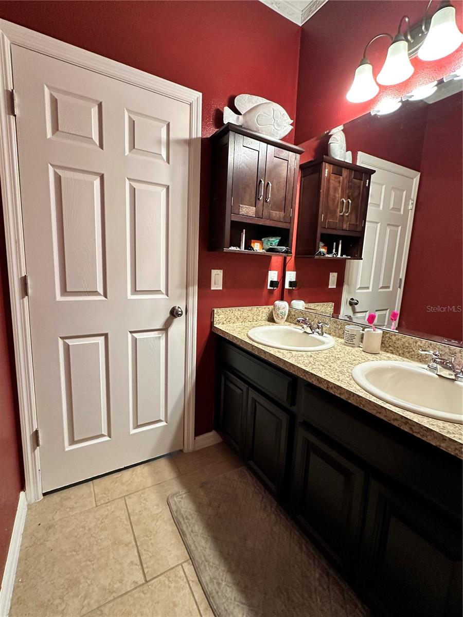 649 Black Eagle Dr Property Photo 24