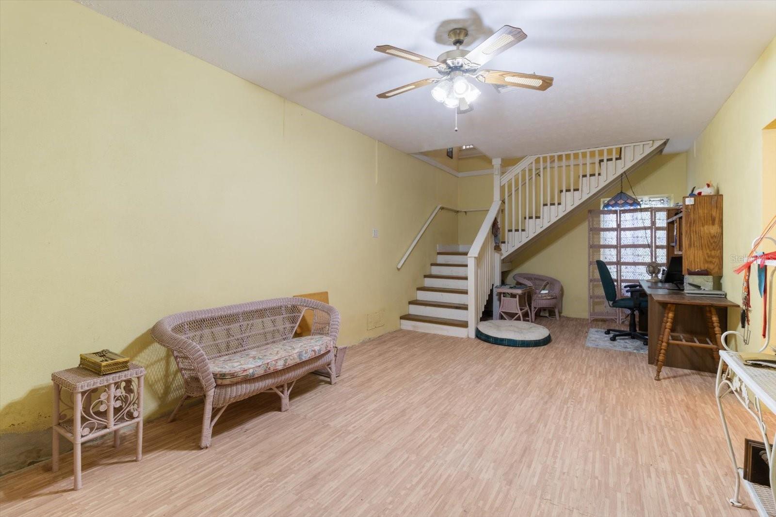 10551 W New York St Property Photo 7