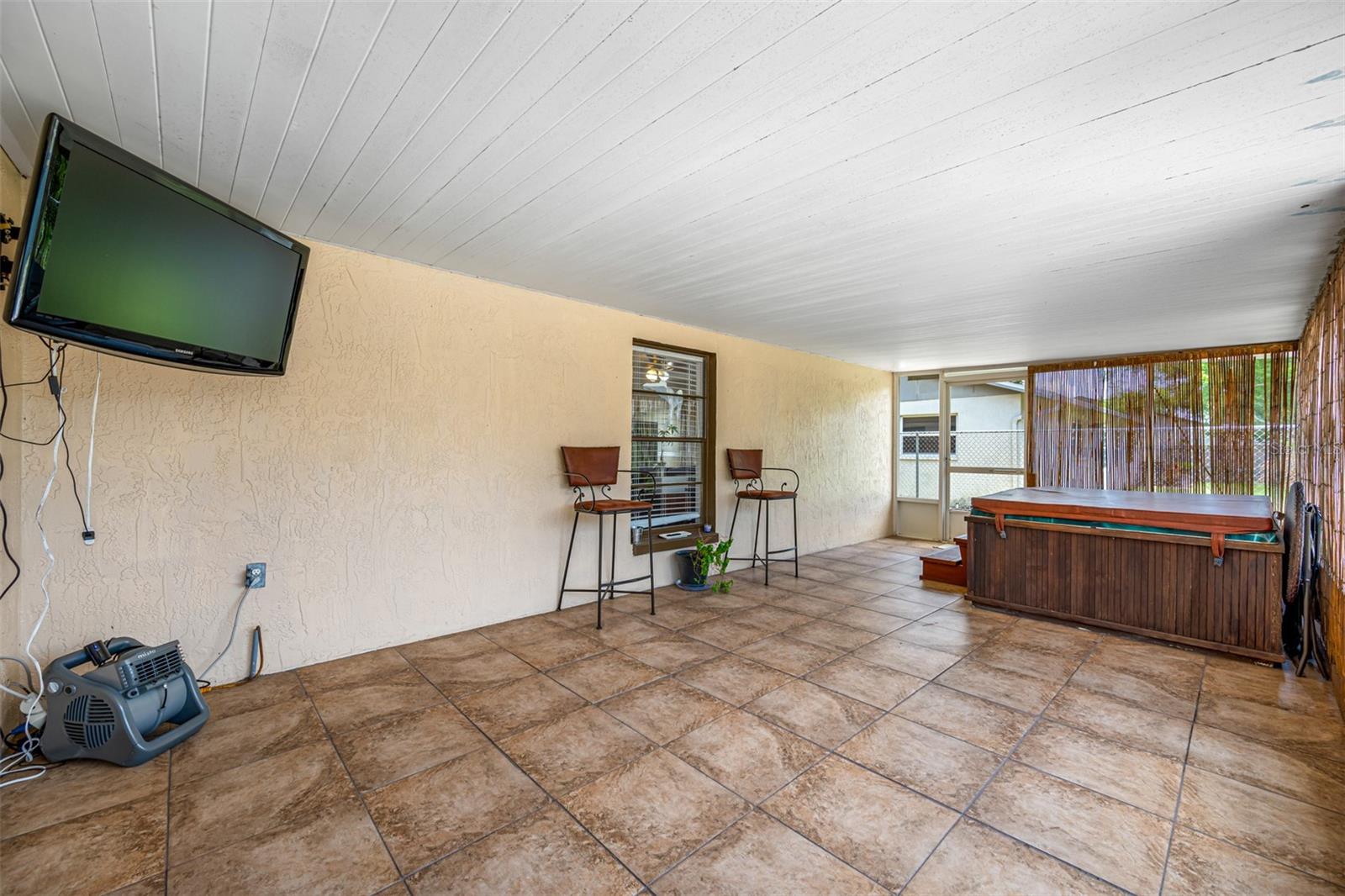 7824 Lightfoot Dr Property Photo 20