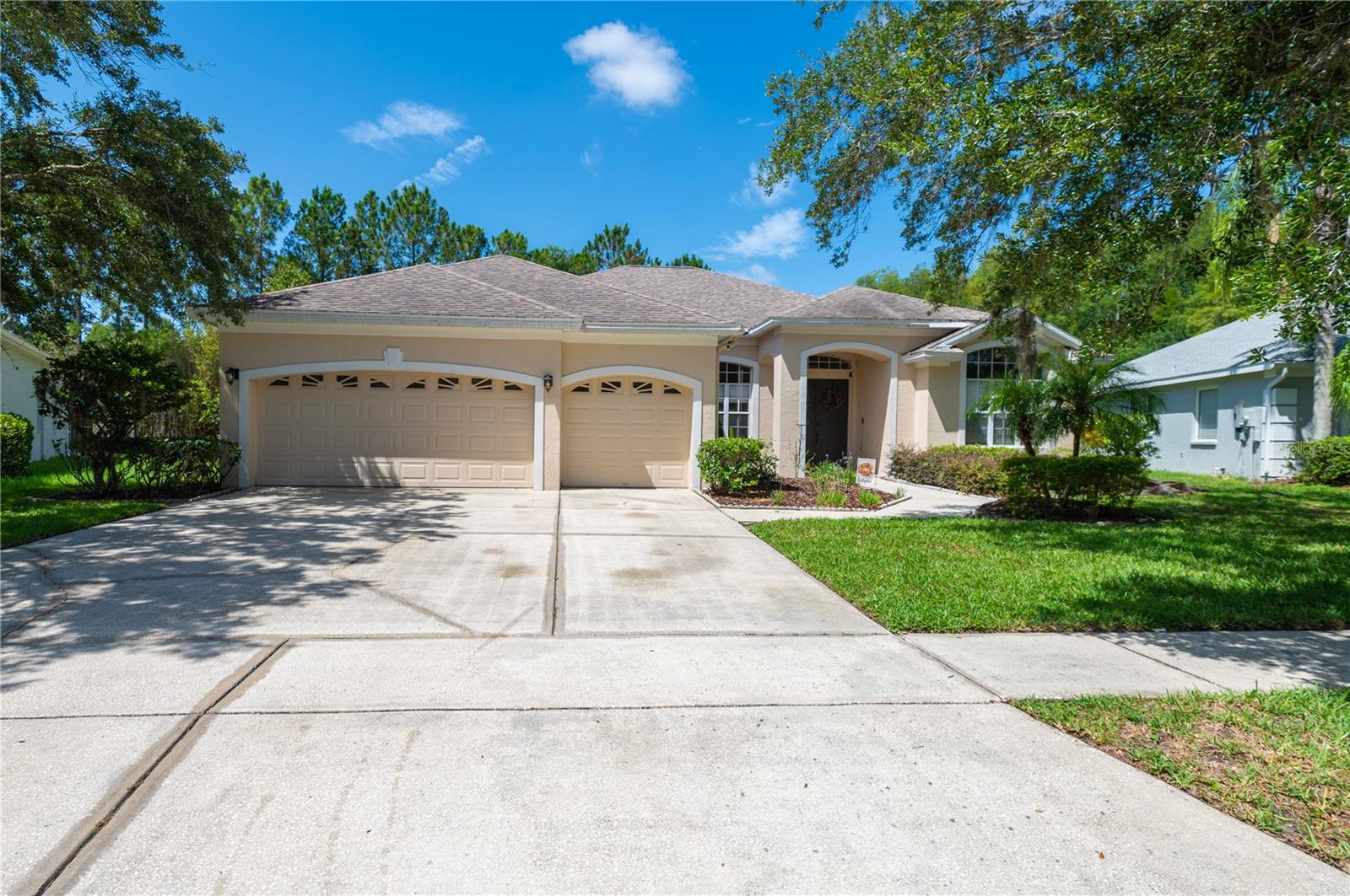 6120 Cezanne Ave Property Photo 1