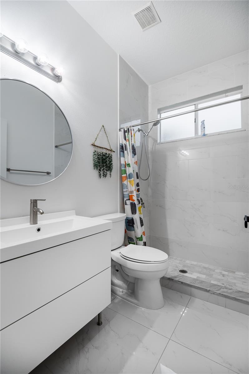 6120 Cezanne Ave Property Photo 23