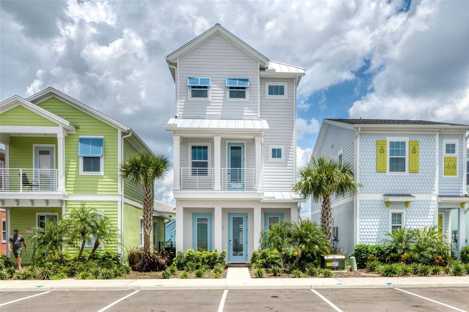 8025 Sandy Toes Way Property Photo 1