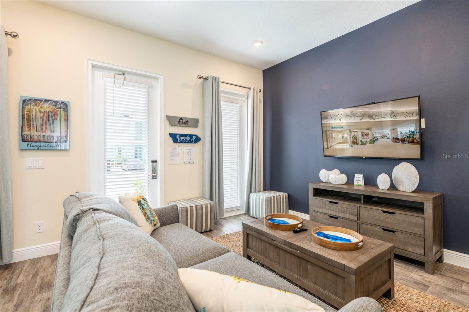 8025 Sandy Toes Way Property Photo 2