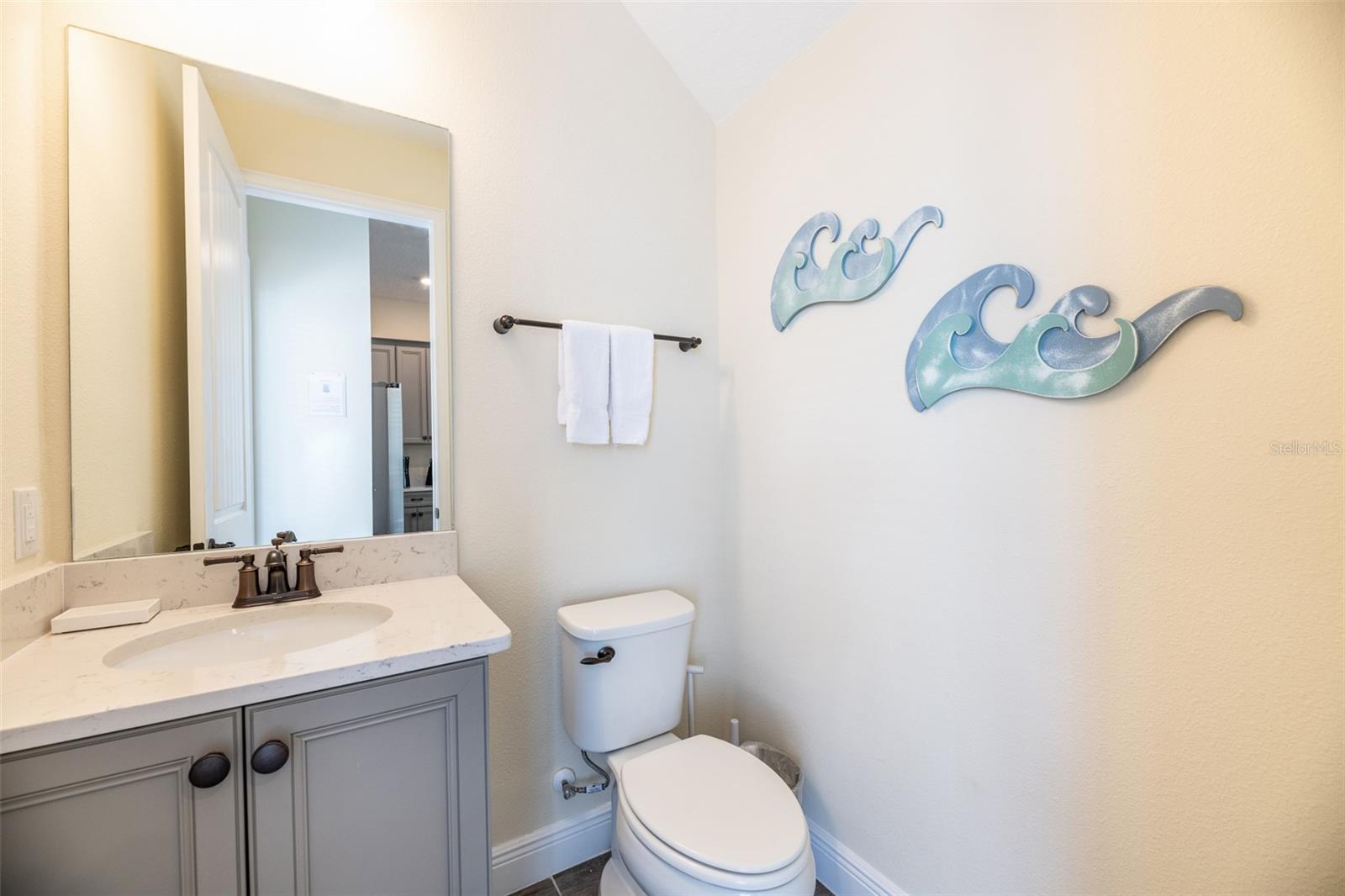 8025 Sandy Toes Way Property Photo 7