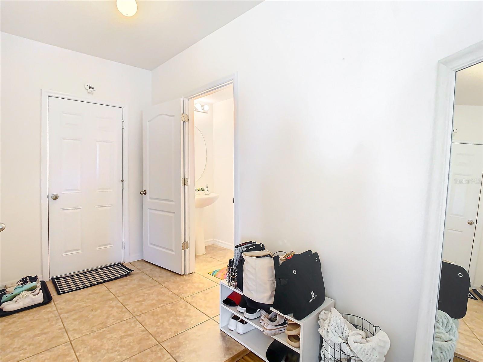 769 Ashentree Dr Property Photo 25