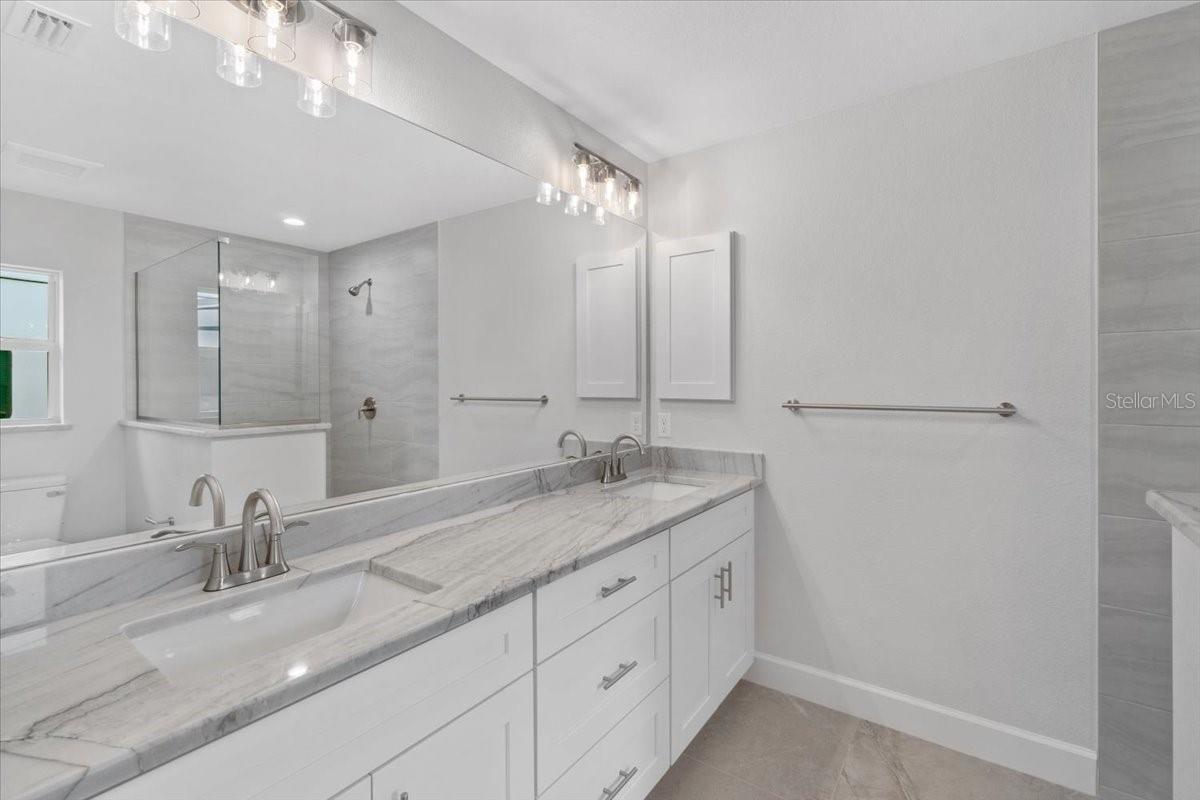 10317 Gulfstream Blvd Property Photo 15