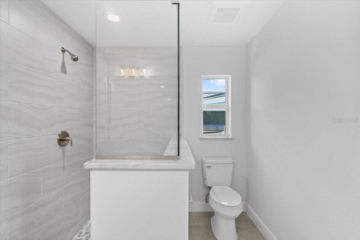 10317 Gulfstream Blvd Property Photo 17