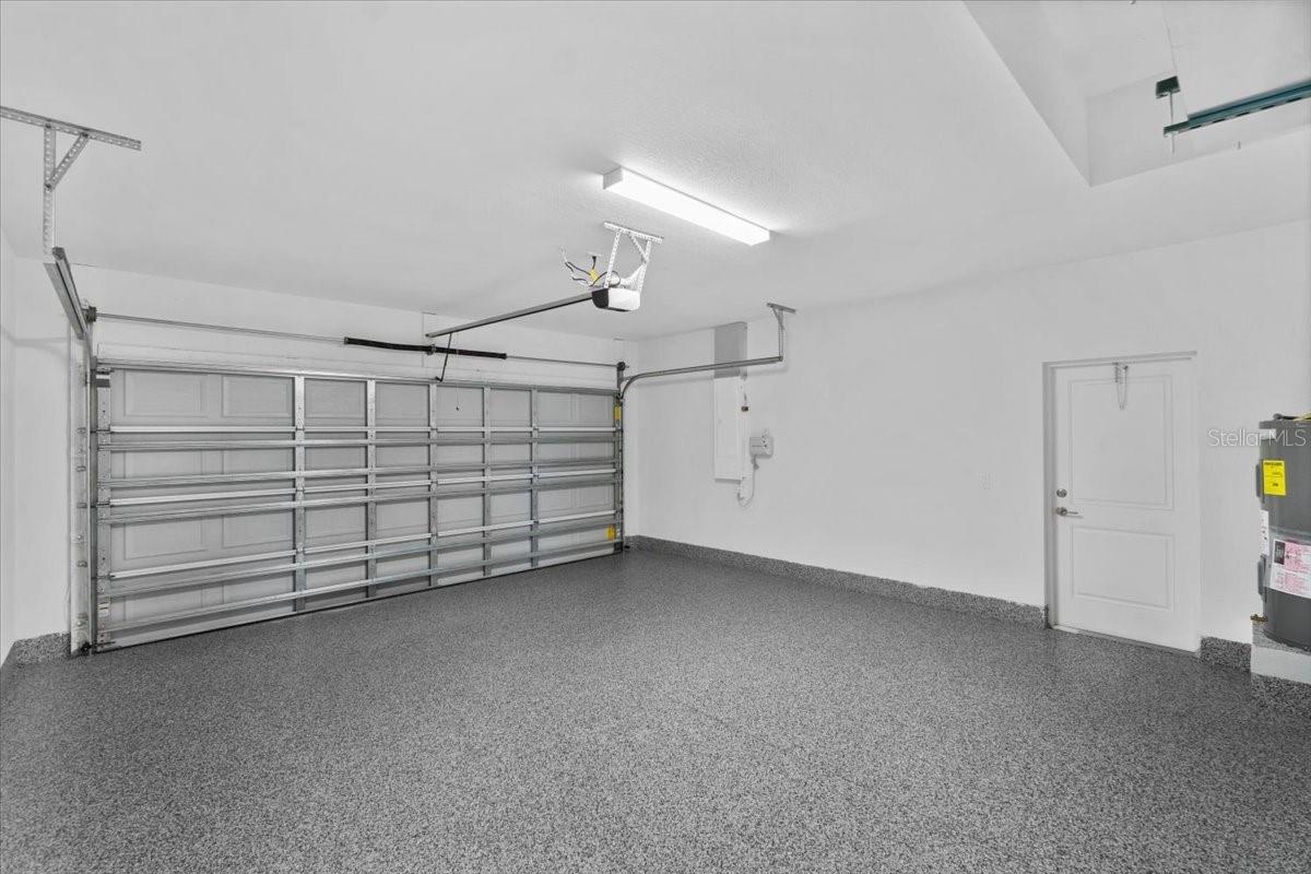 10317 Gulfstream Blvd Property Photo 25