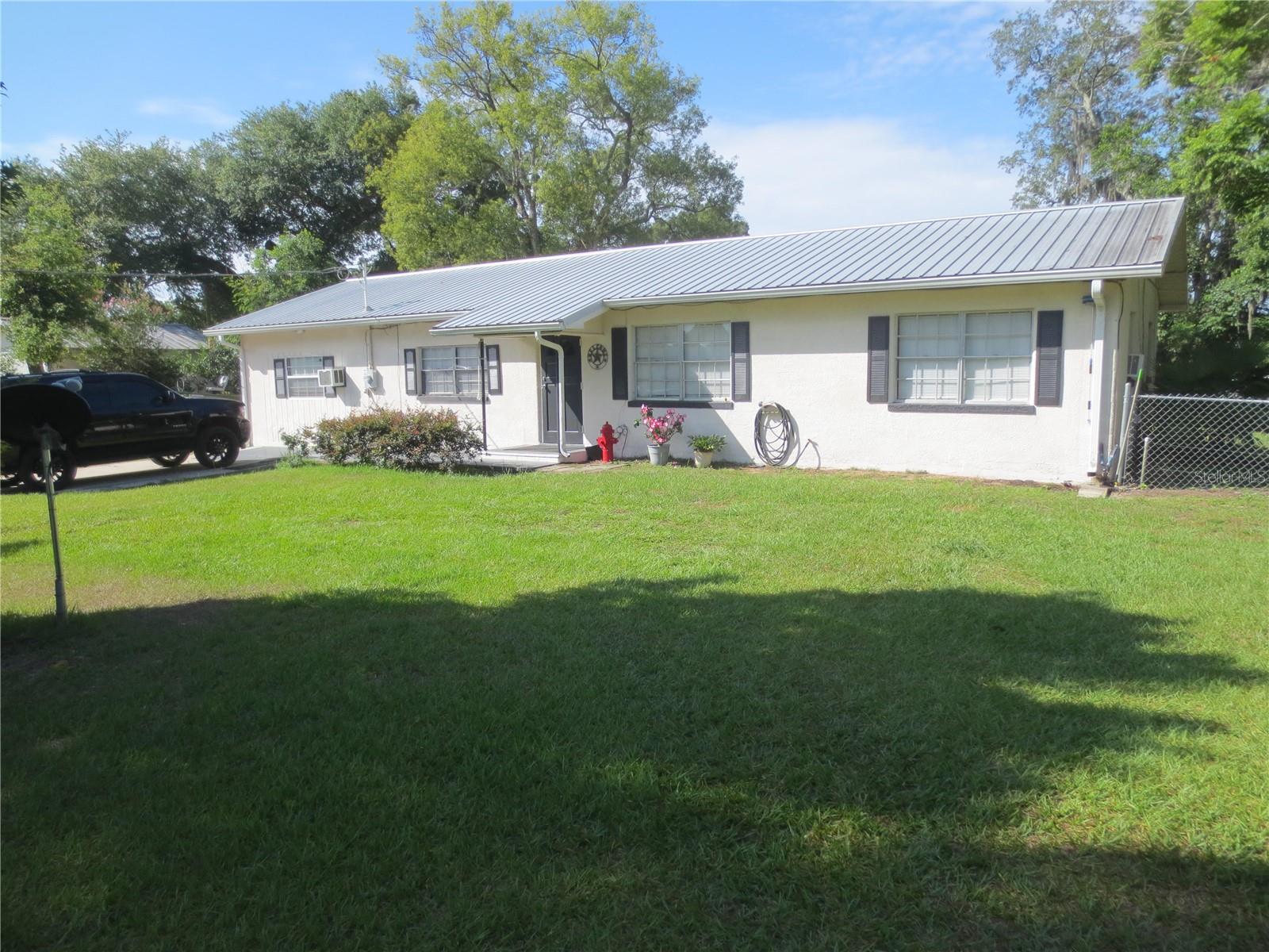10311 Us Highway 98 Property Photo 1